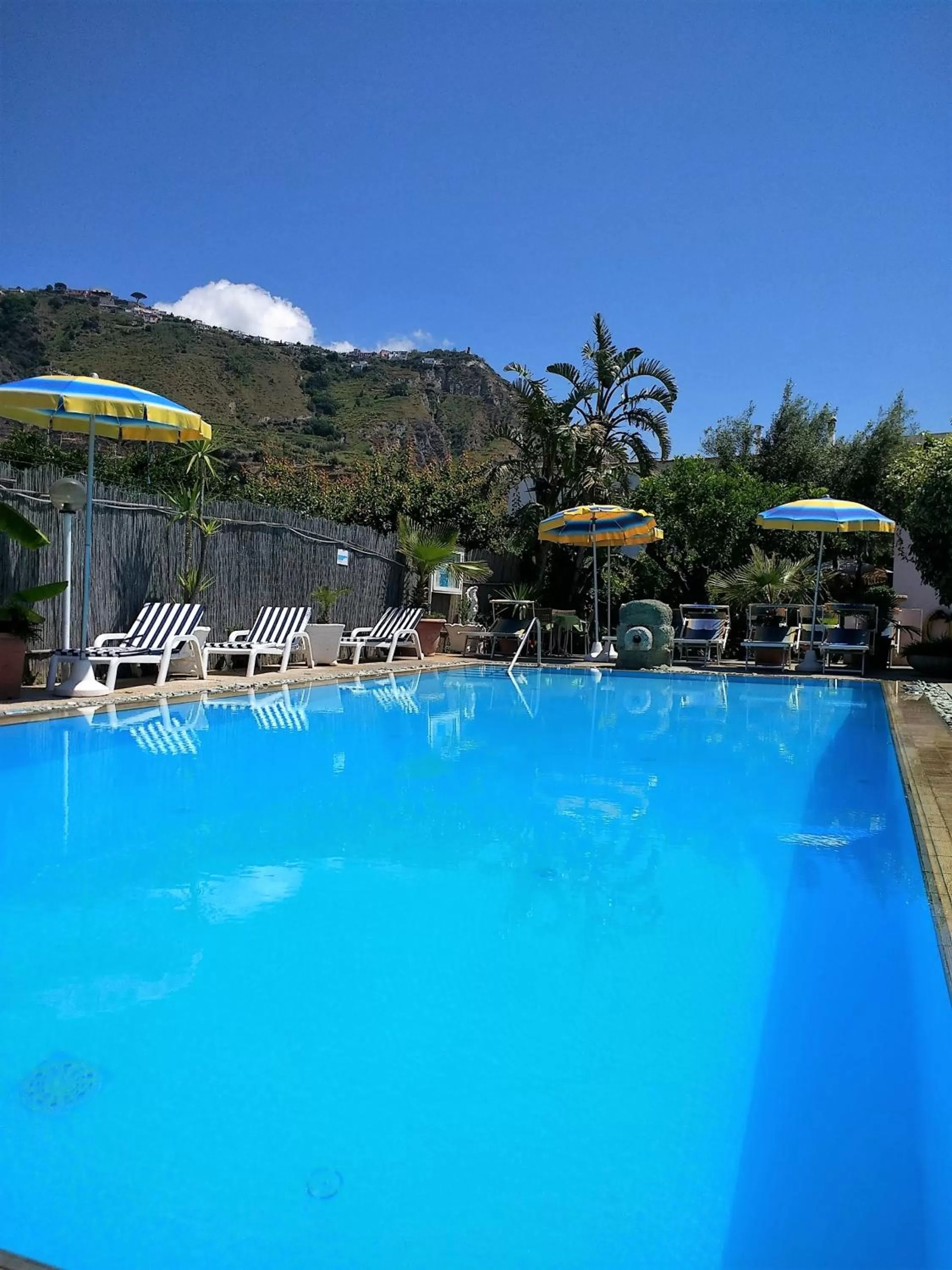 Swimming pool in Hotel Casa Nicola