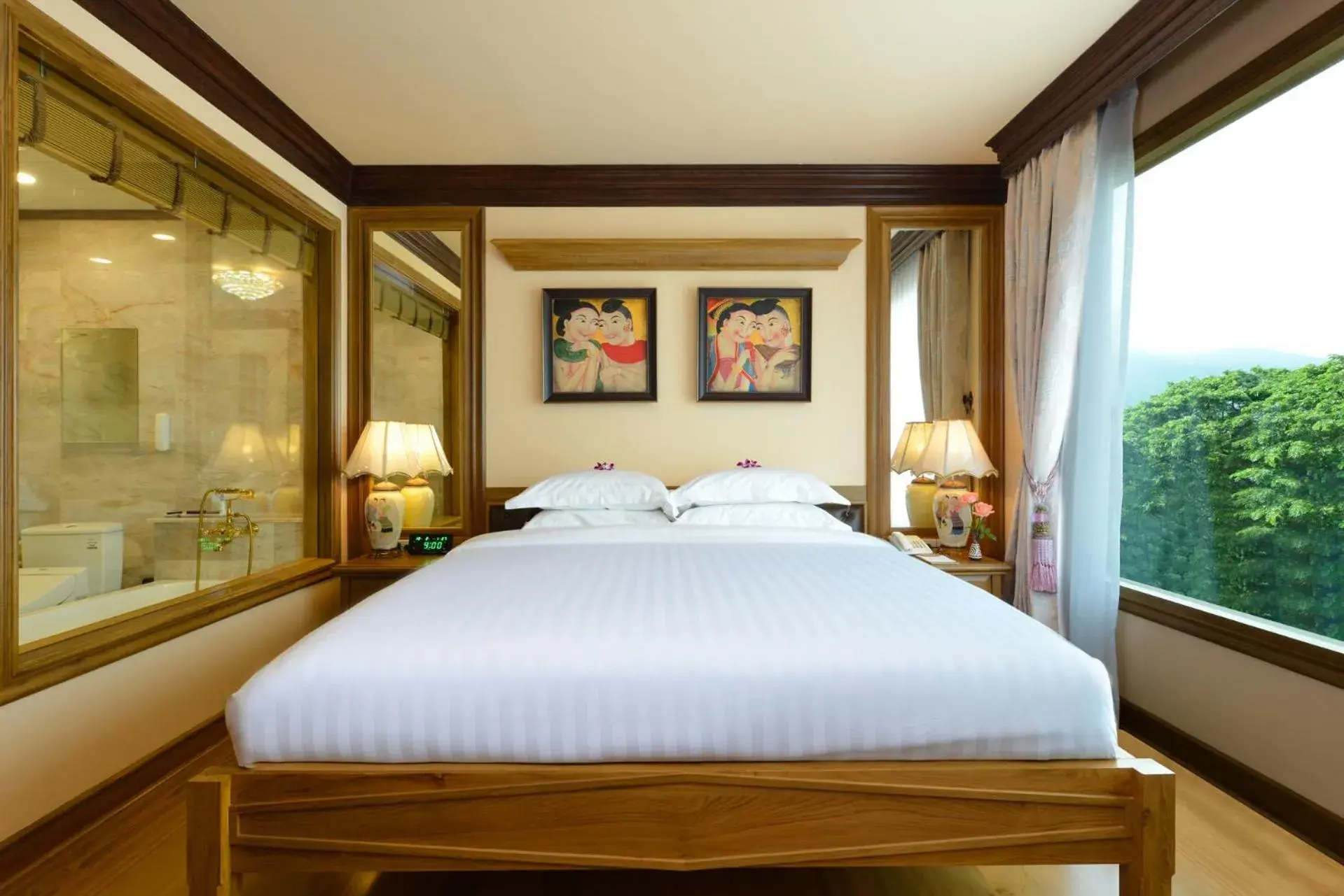 Photo of the whole room, Bed in Peak Nimman Prestige Hotel