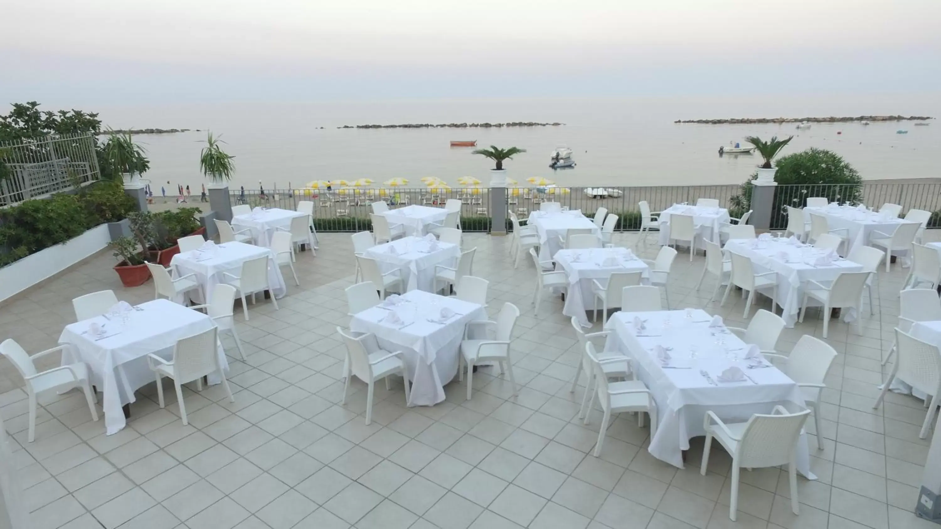 Balcony/Terrace, Banquet Facilities in Hotel Dolce Stella