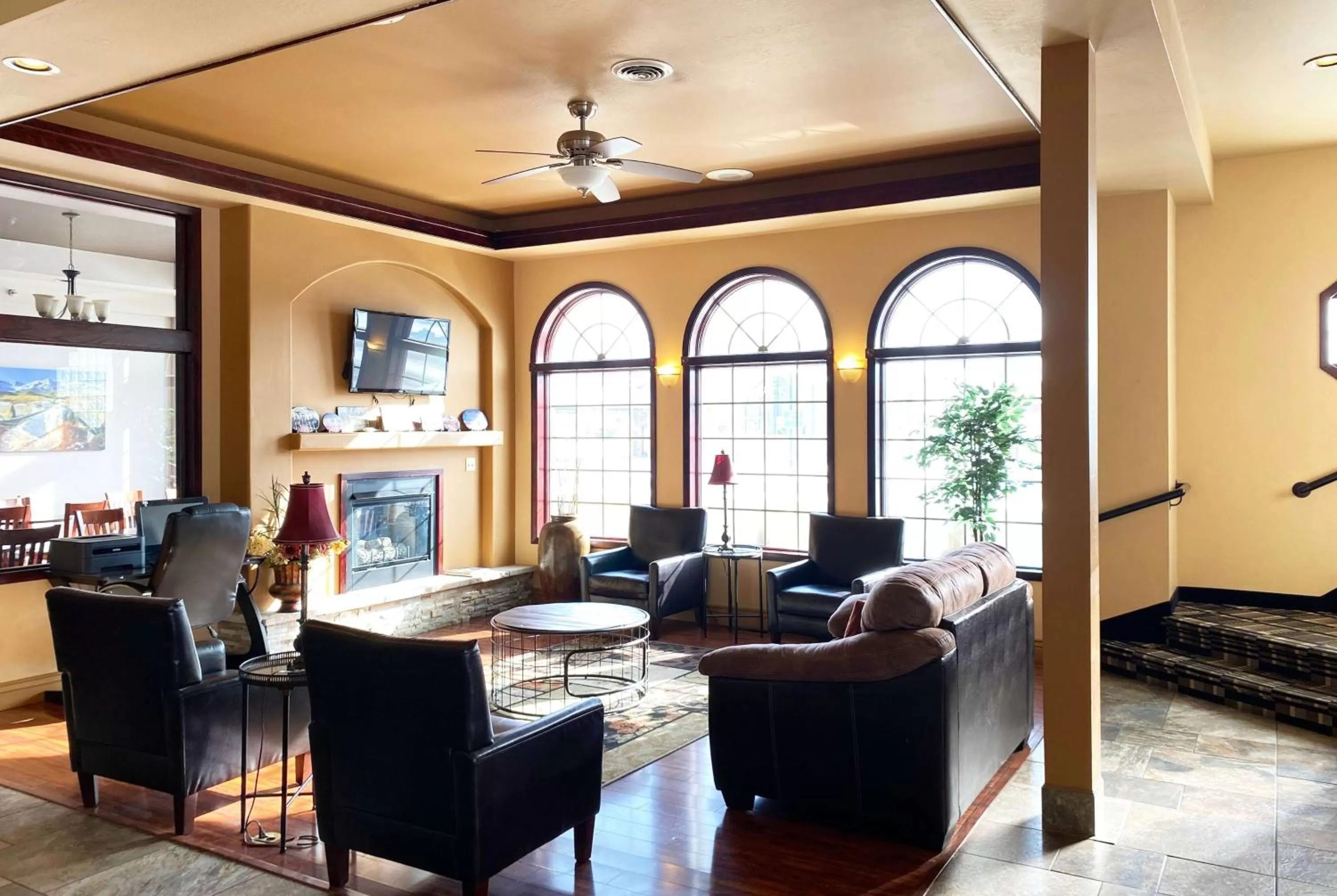 Lobby or reception in Wingate by Wyndham Gunnison Near Western Colorado University