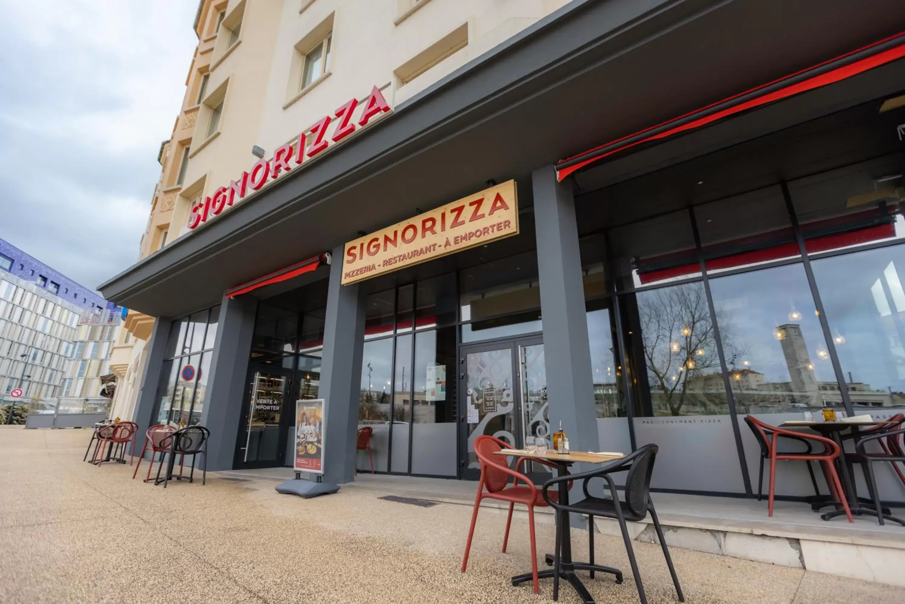 Restaurant/places to eat in ibis budget Besançon Centre Gare