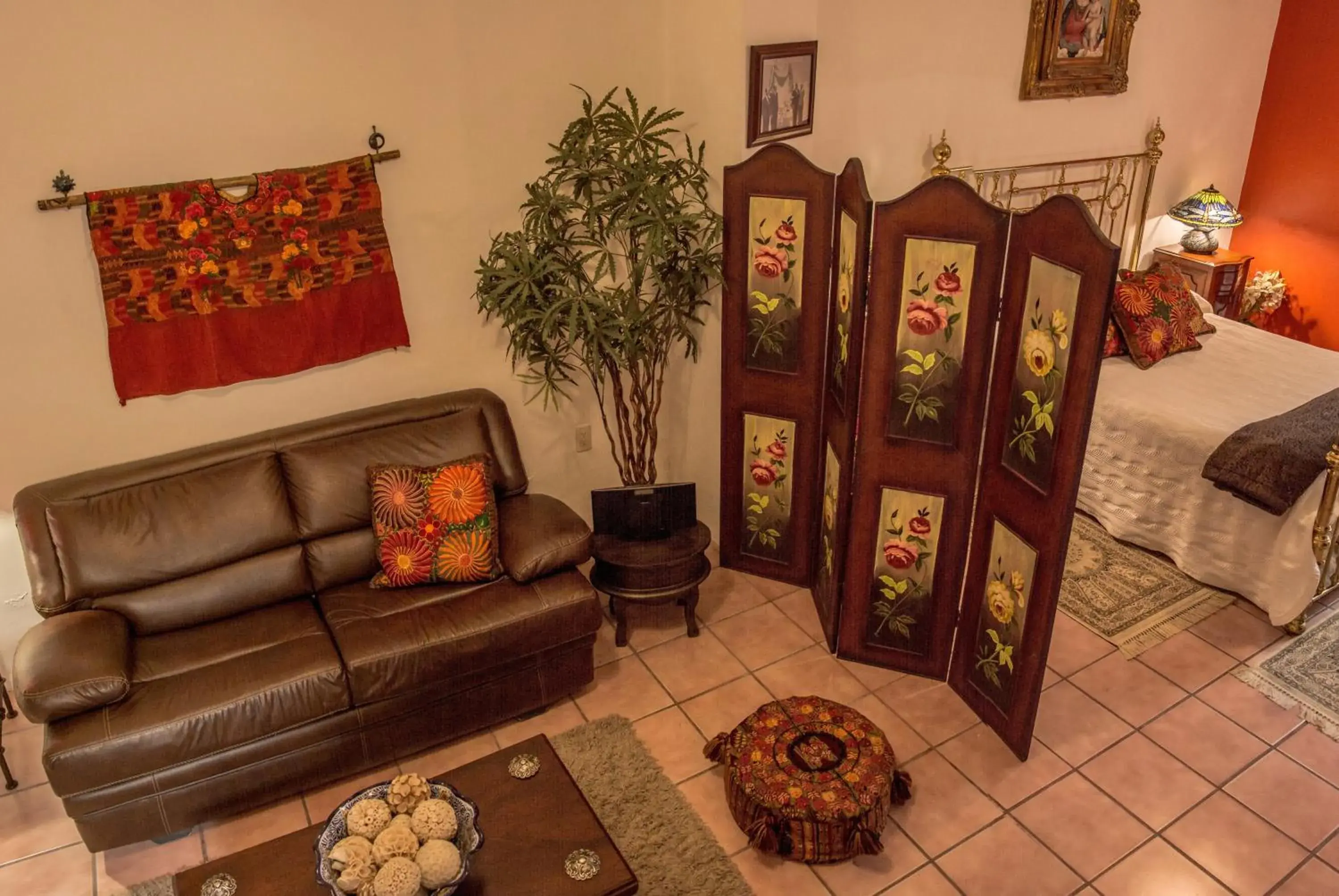 Photo of the whole room, Seating Area in La Casona de Tete