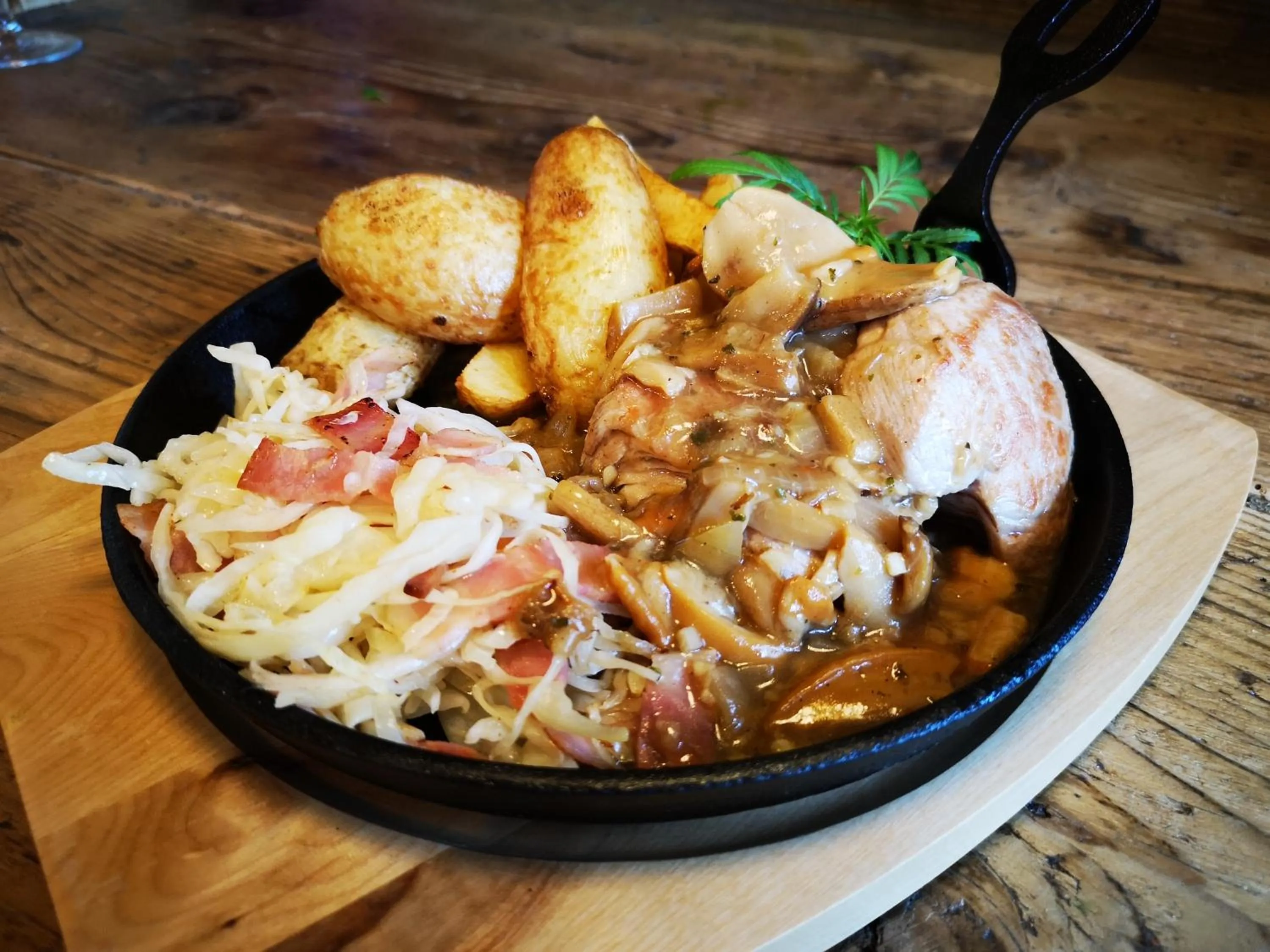 Food and drinks in Ribno Alpine Hotel