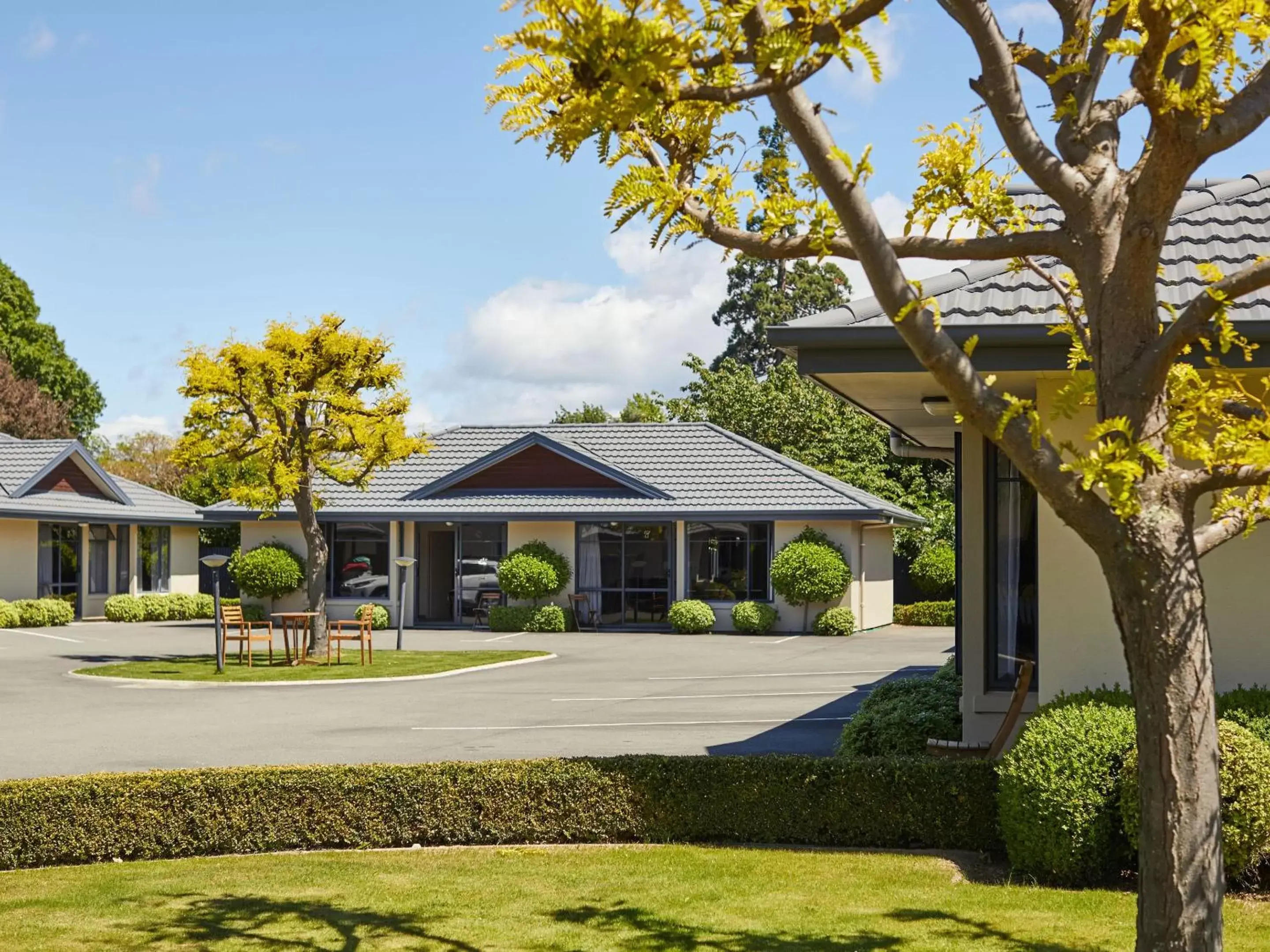 Property Building in Centre Court Motel