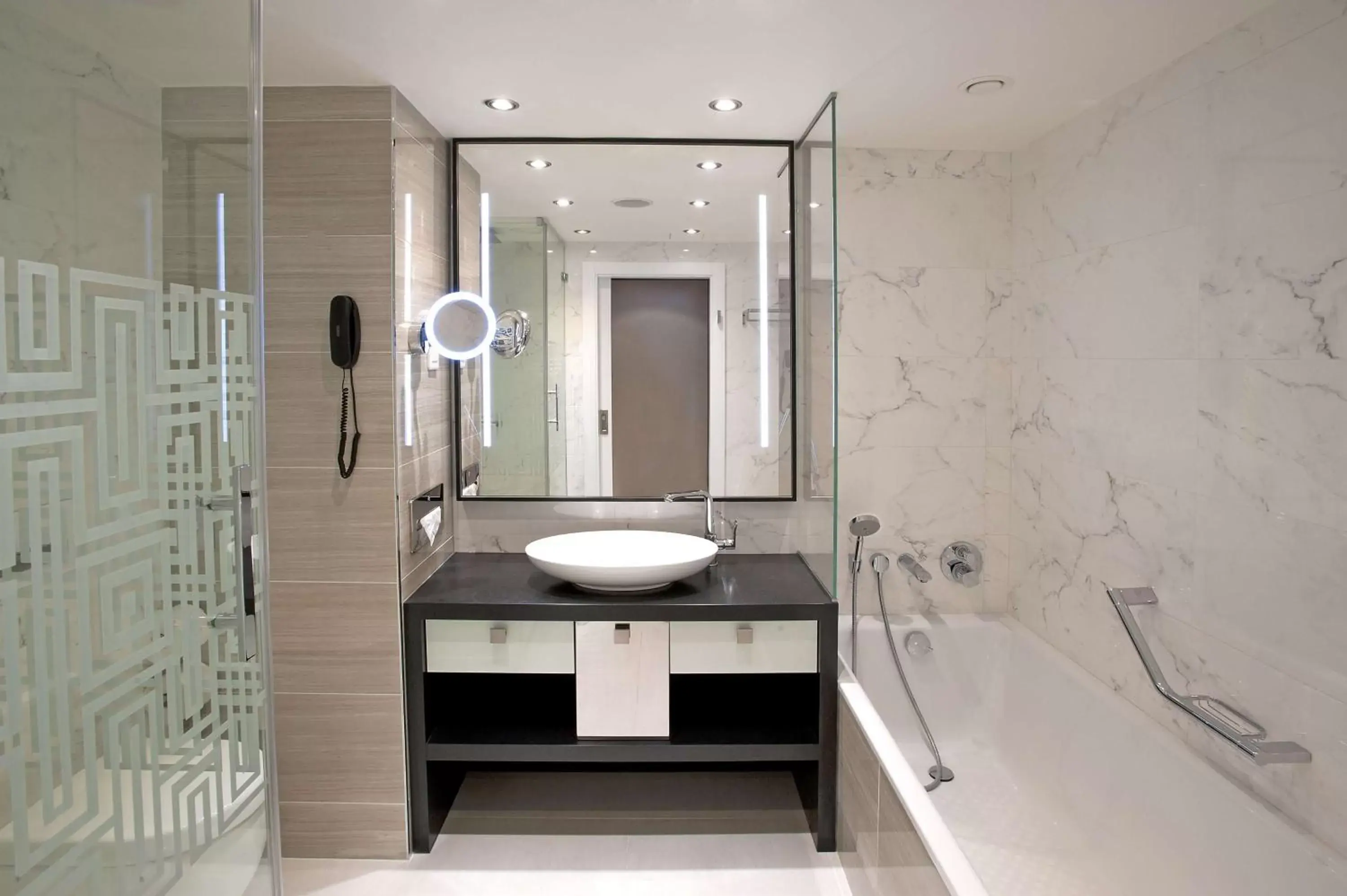 Bathroom in Hilton Prague Hotel