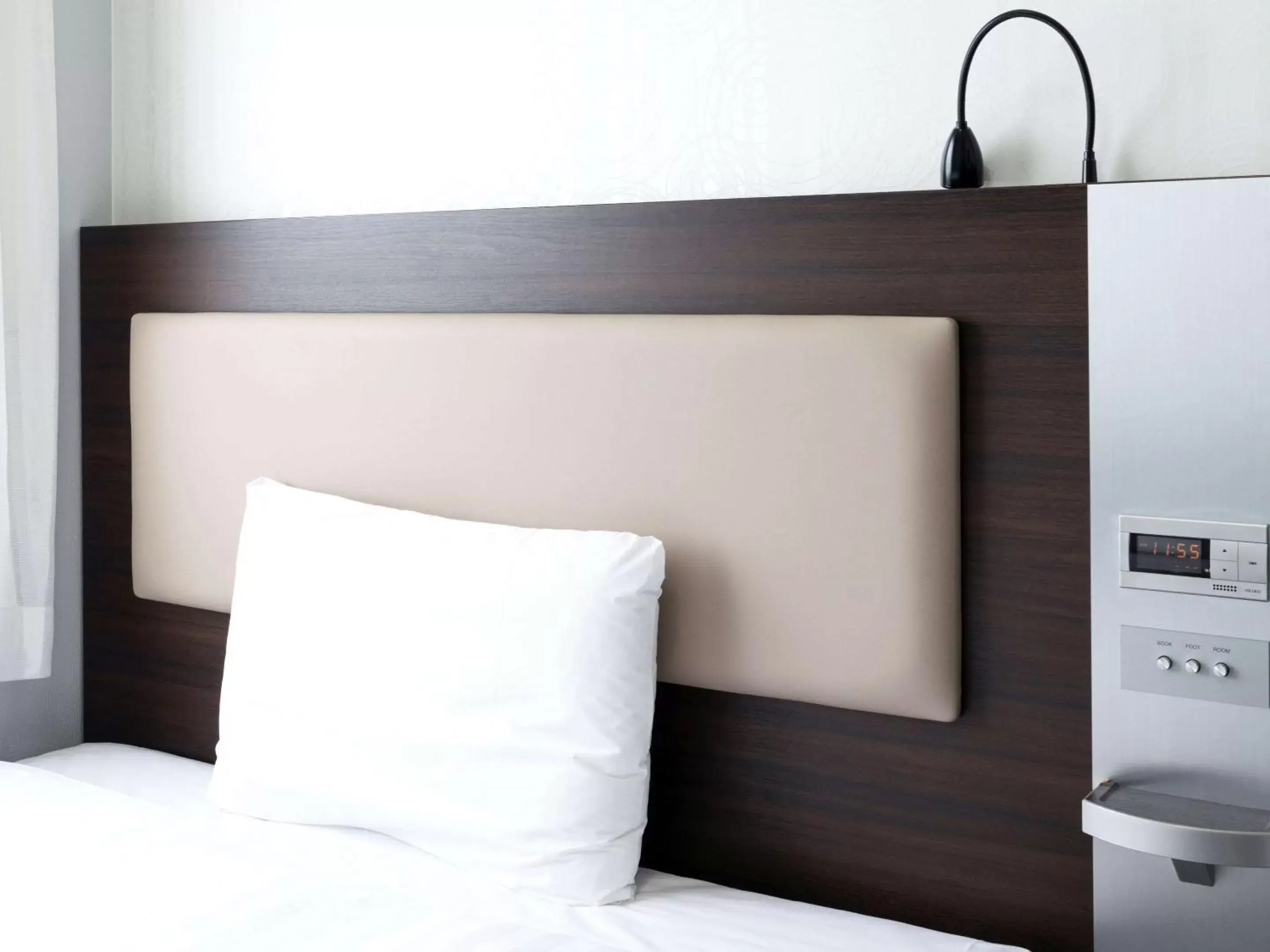 Bedroom, Bed in Comfort Hotel Hamamatsu