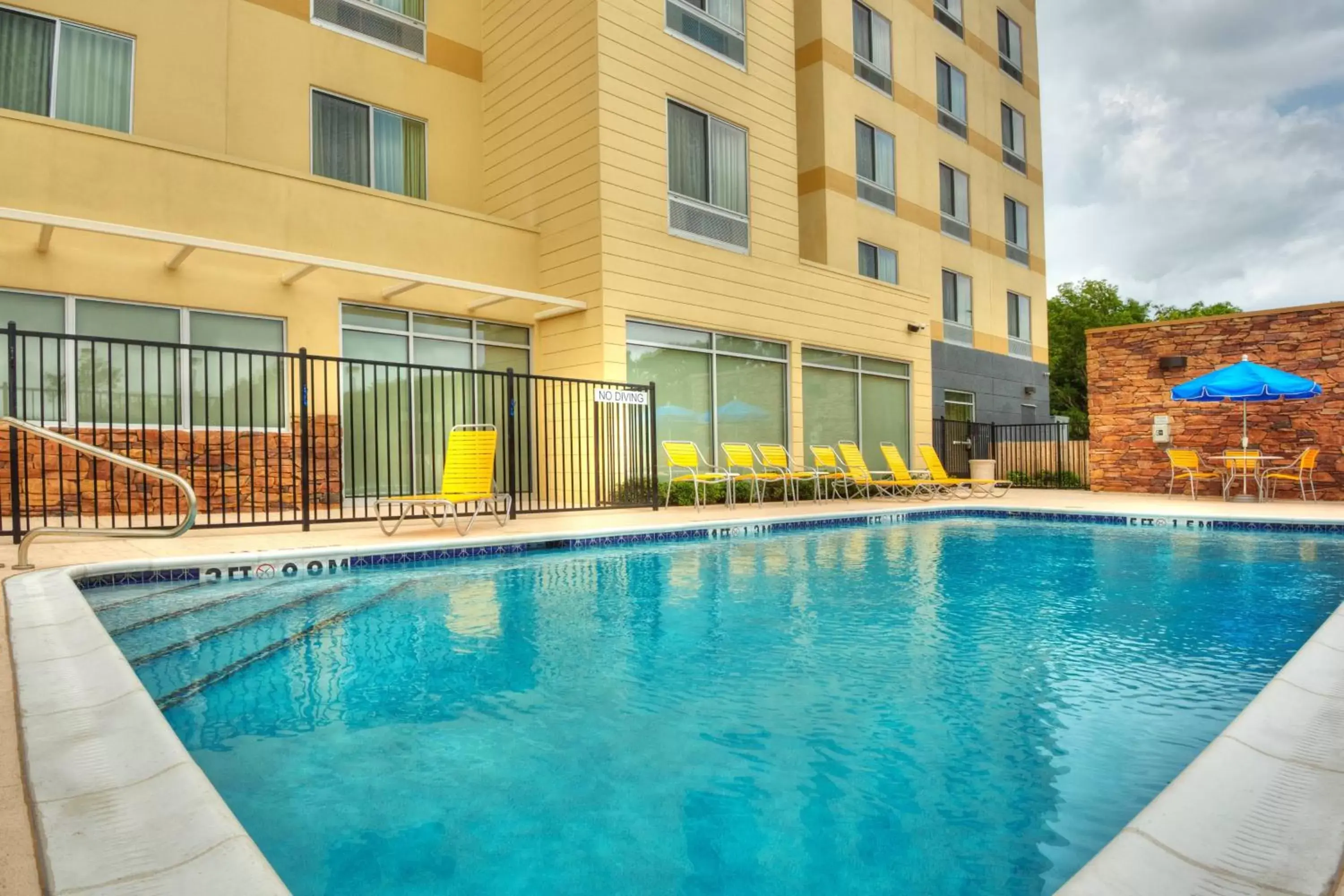 Swimming Pool in Fairfield Inn & Suites by Marriott Austin San Marcos