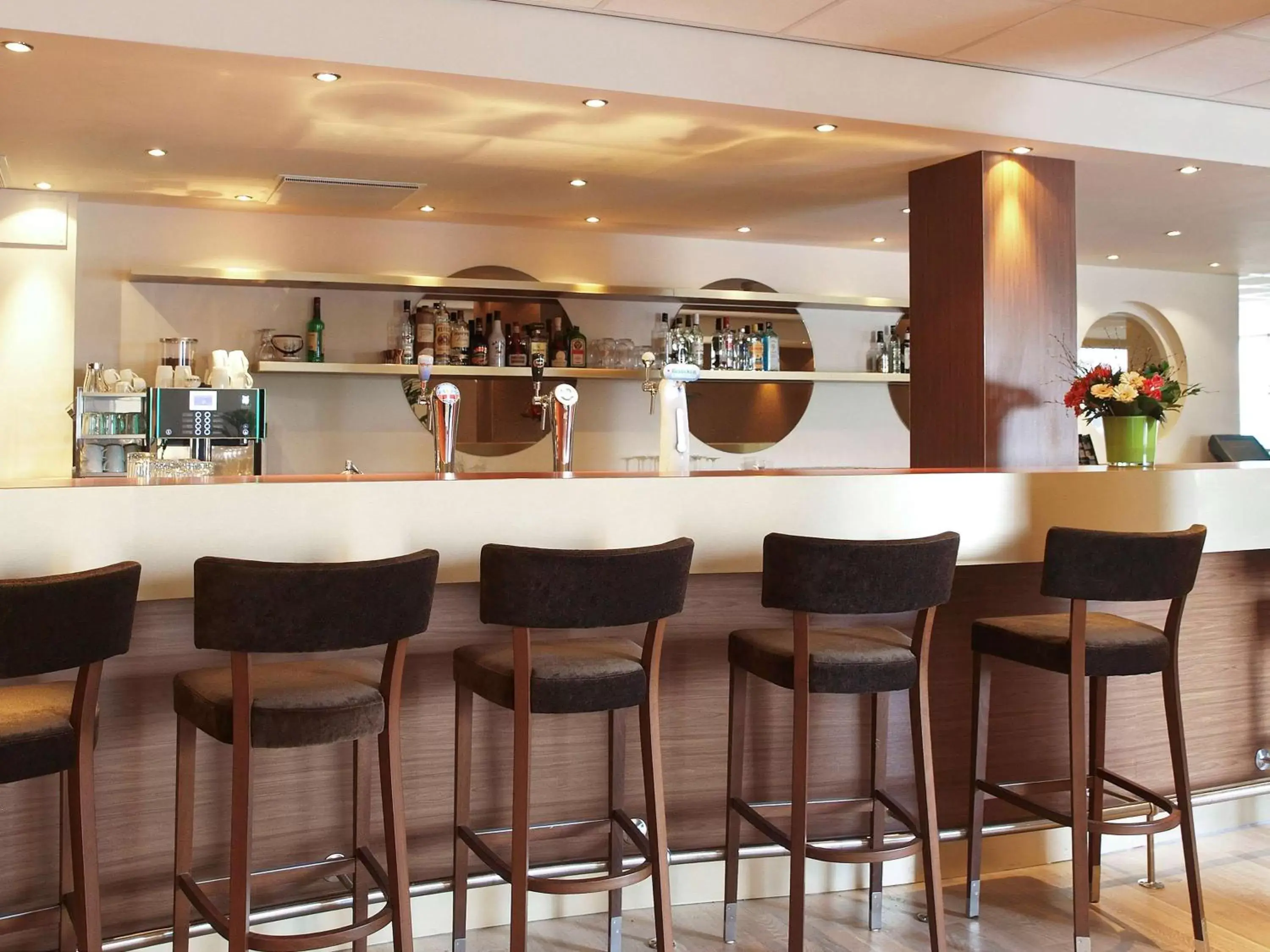 Lounge or bar, Lounge/Bar in Mercure Hotel Groningen Martiniplaza