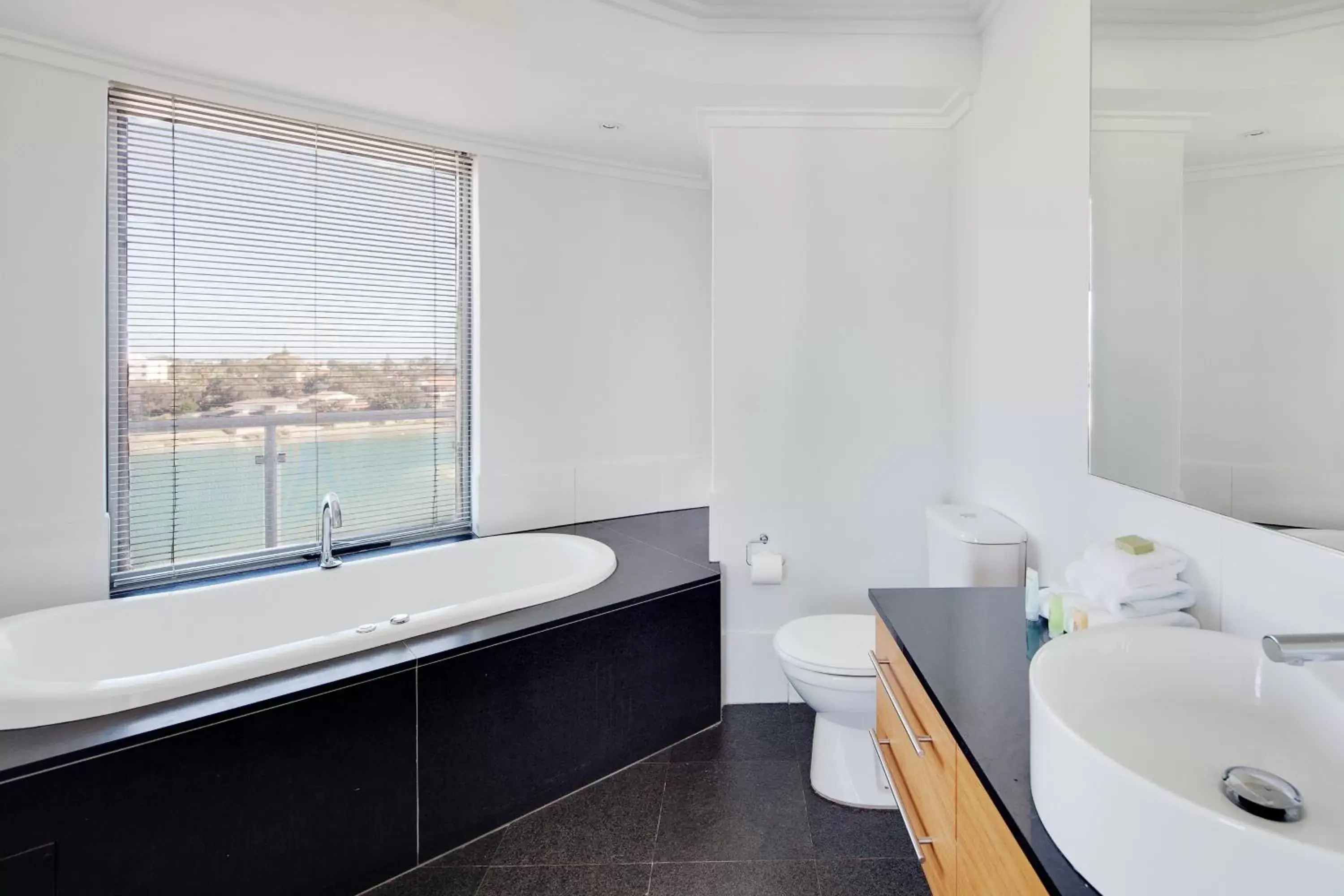 Bathroom in Seashells Mandurah