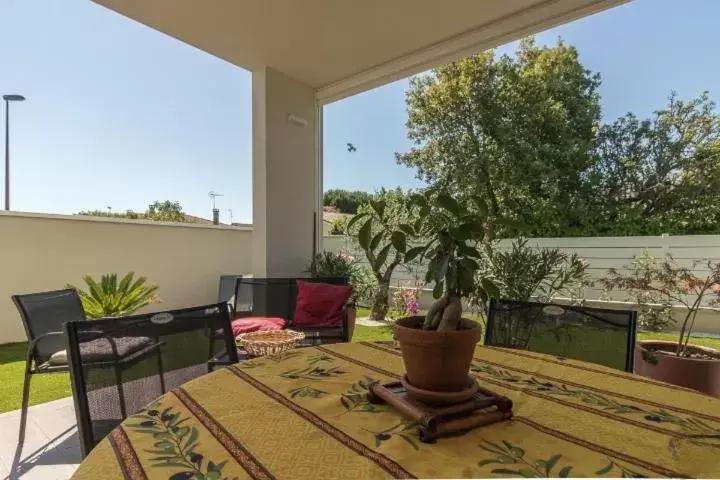 Balcony/Terrace in COSY LODGE TOULOUSE