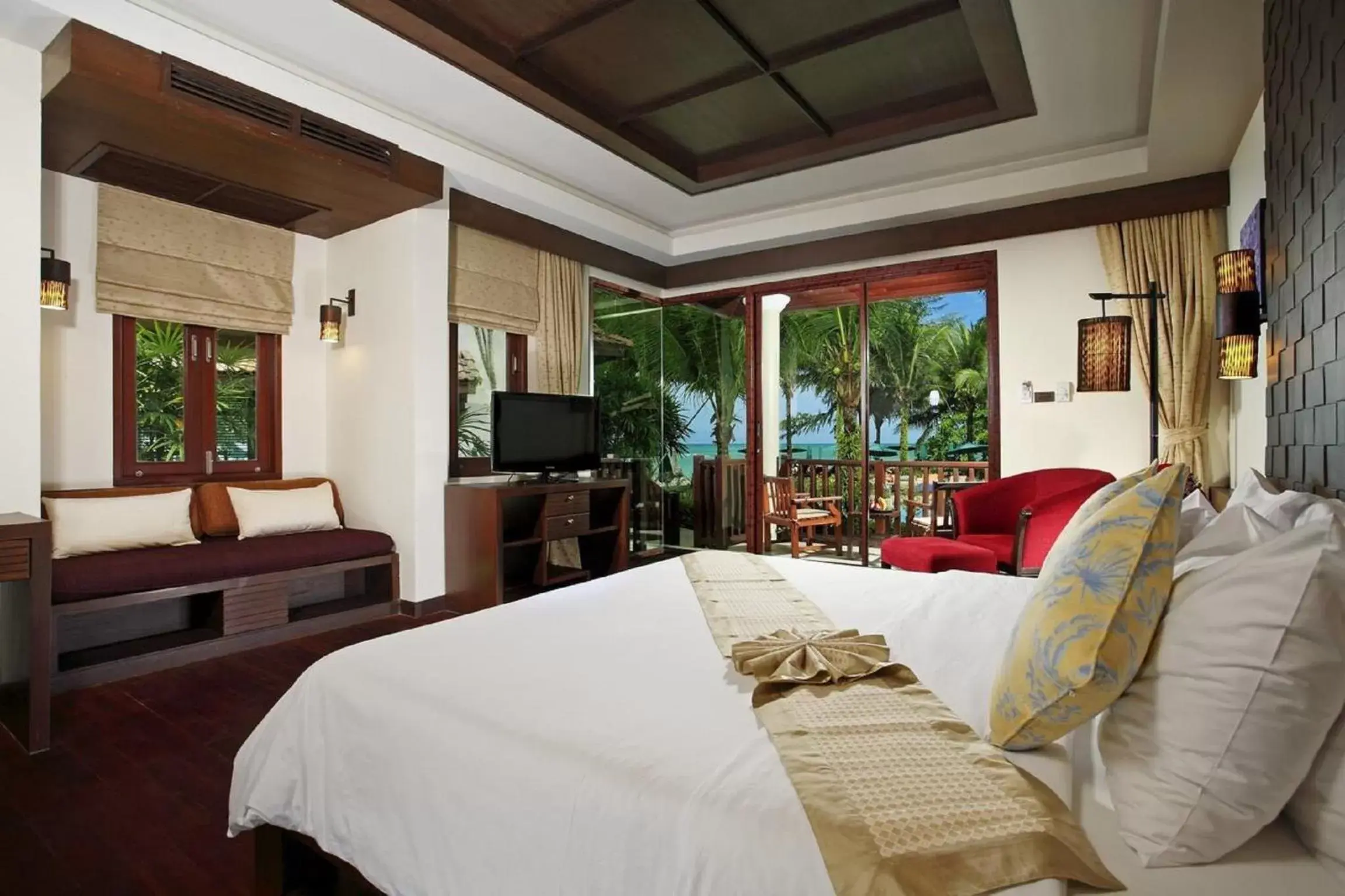 Bedroom in Khaolak Bayfront Resort
