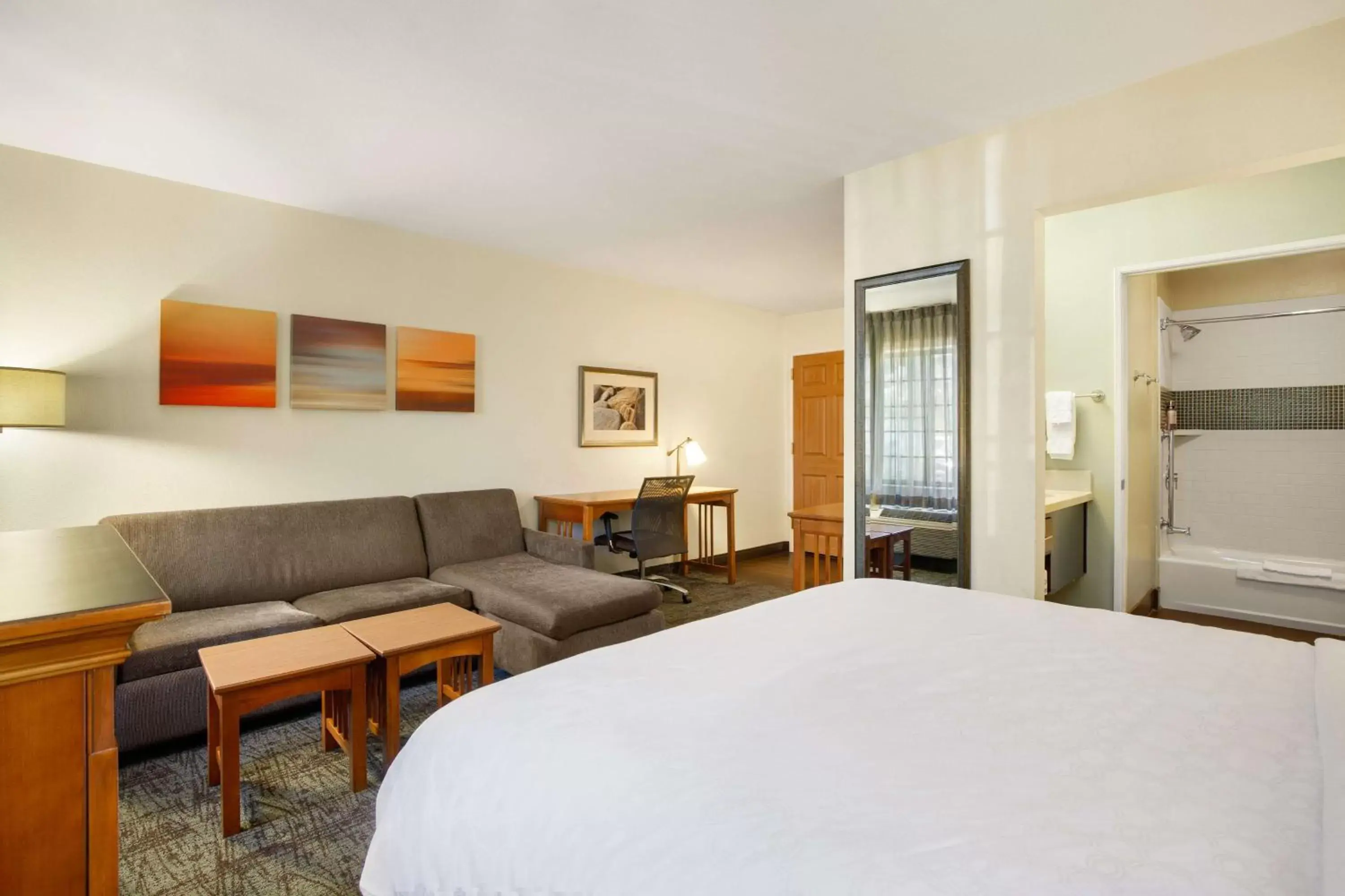 Bedroom in Sonesta ES Suites San Diego - Rancho Bernardo
