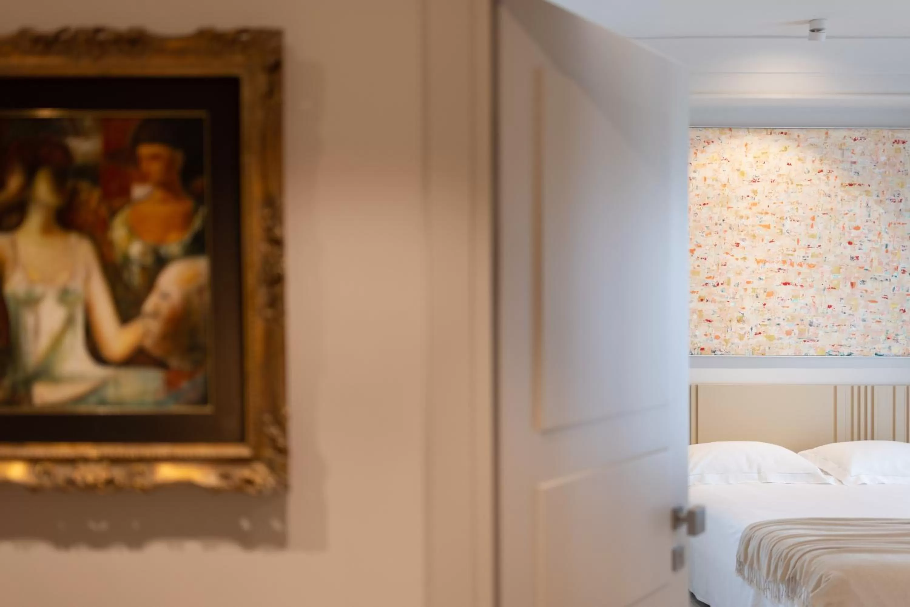 Bed in Taodomus Boutique Hotel