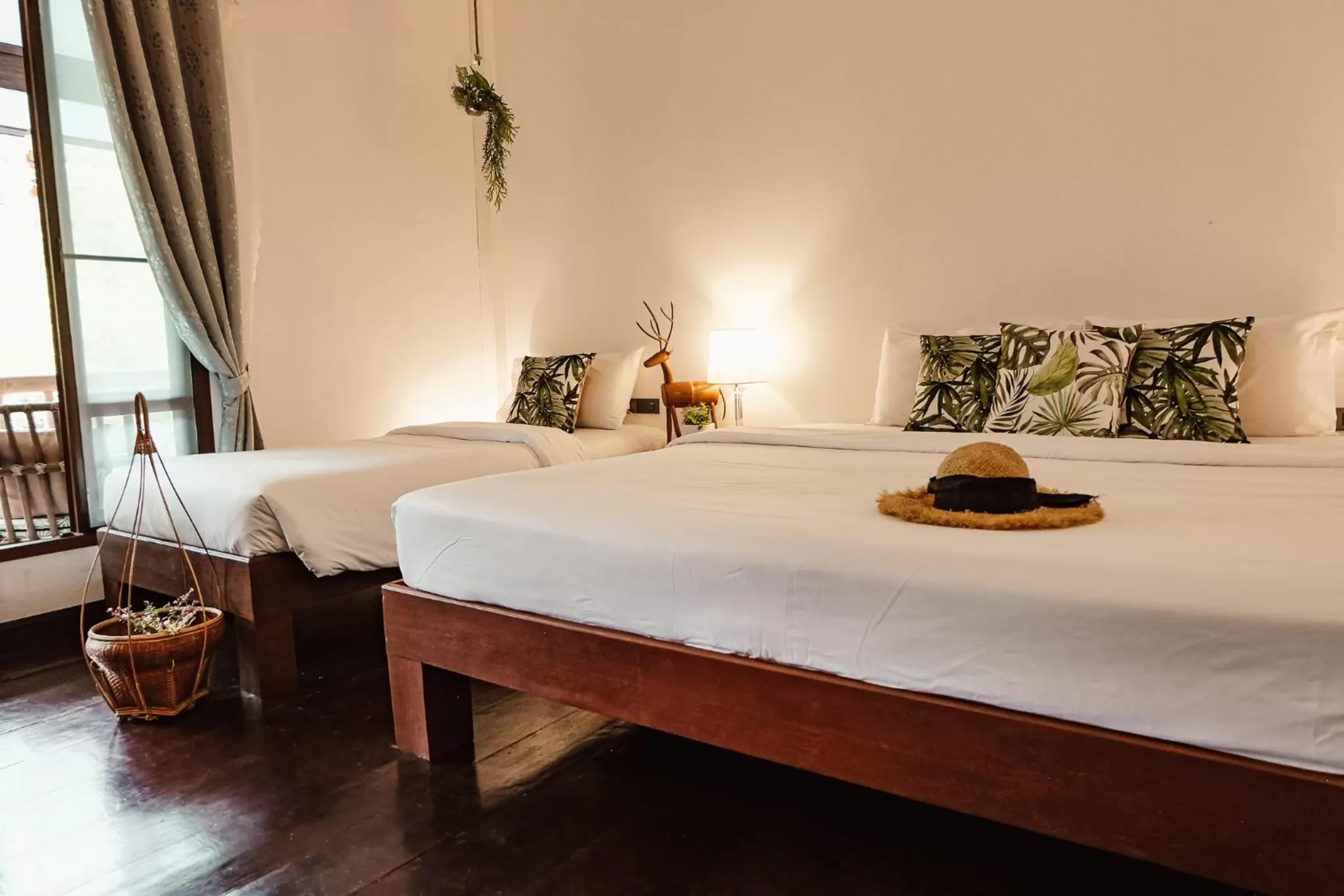 Bed in À La Koh Kood Resort