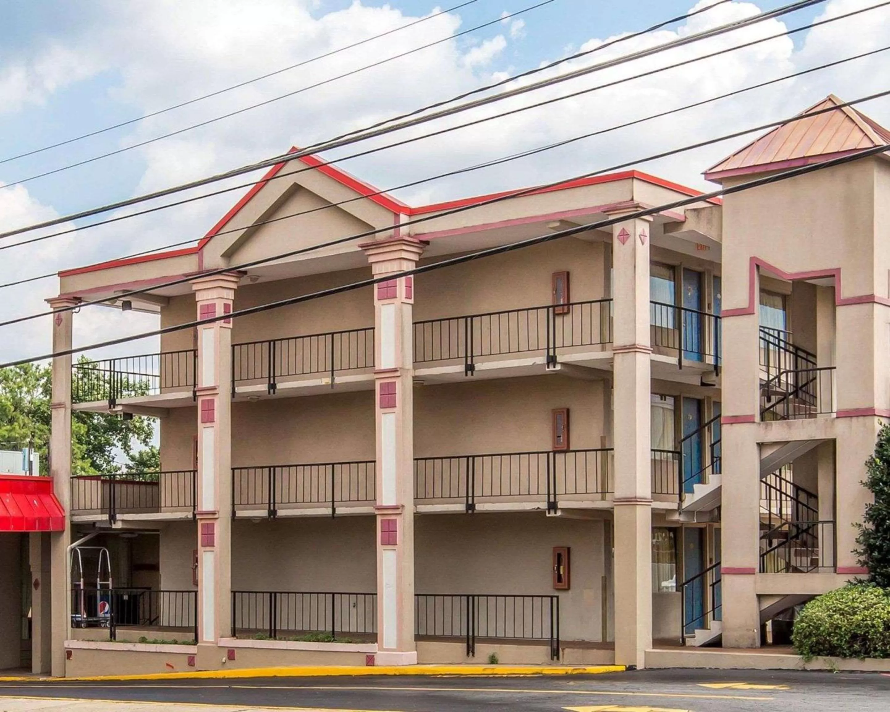 Property building in Econo Lodge Atlanta College Park