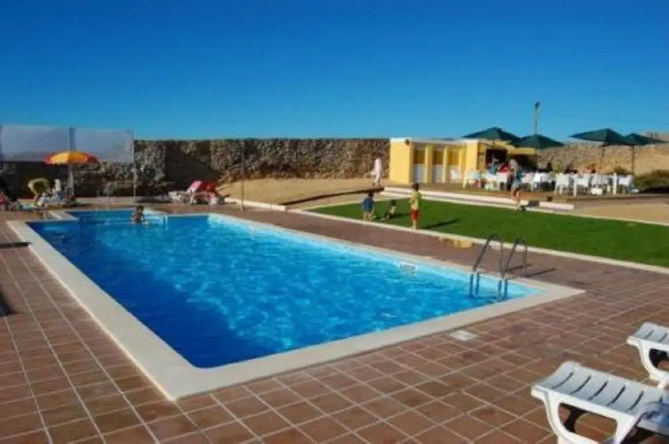 Swimming Pool in Hotel Pinhalmar