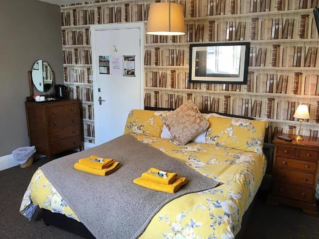 Deluxe Twin Room in The White Horse