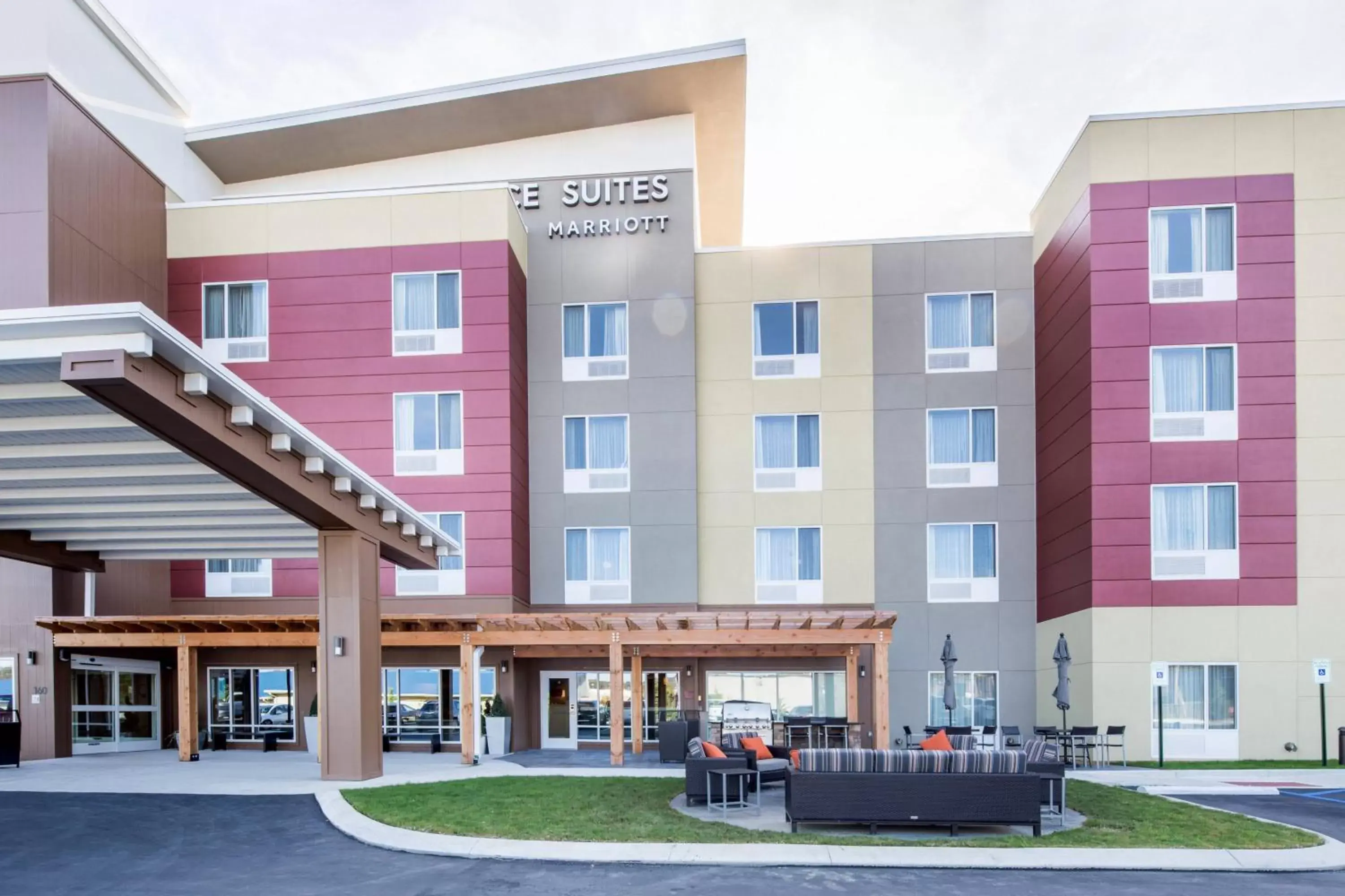 Property Building in TownePlace Suites by Marriott Cleveland