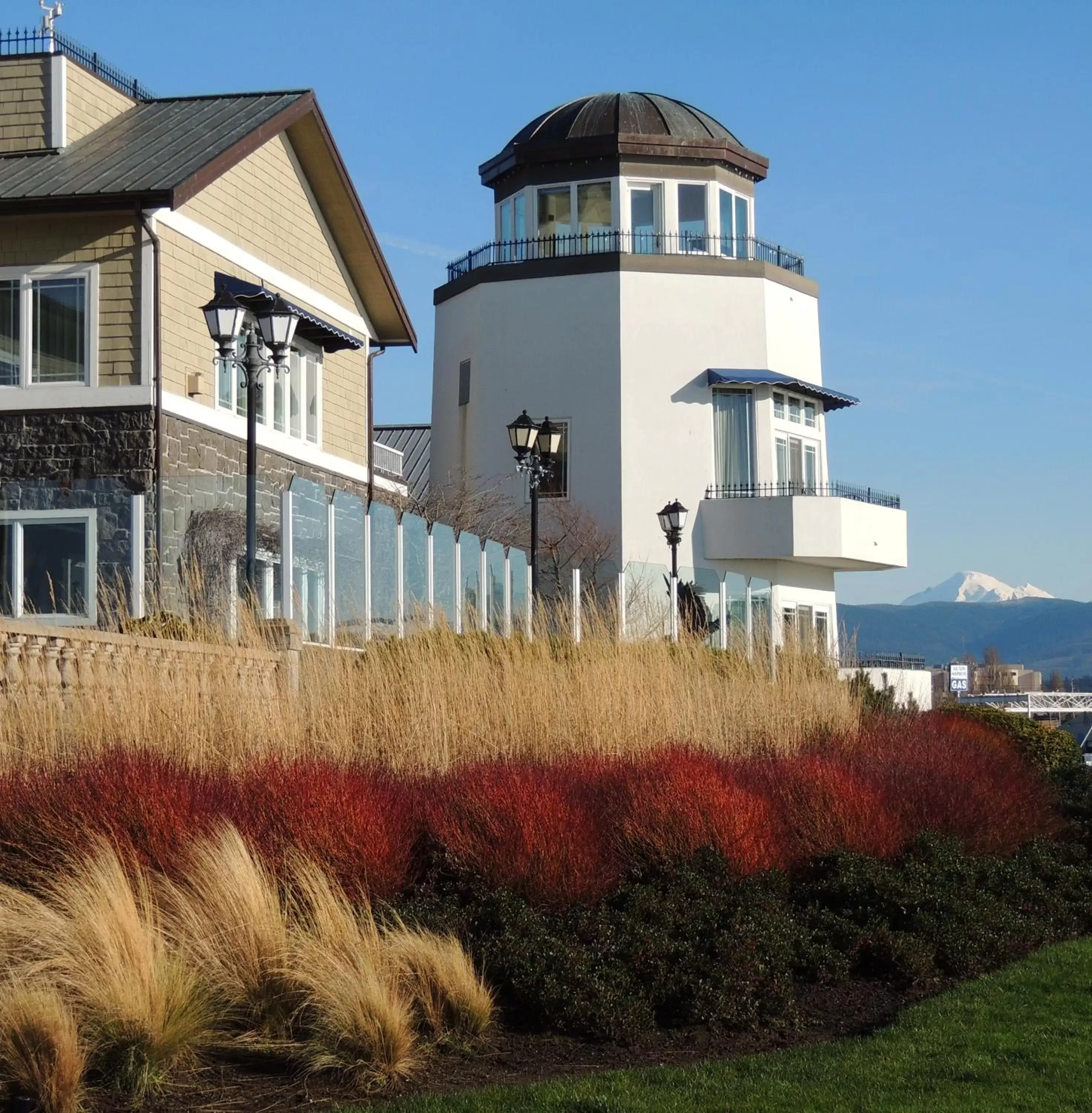 Sea view, Property Building in Hotel Bellwether