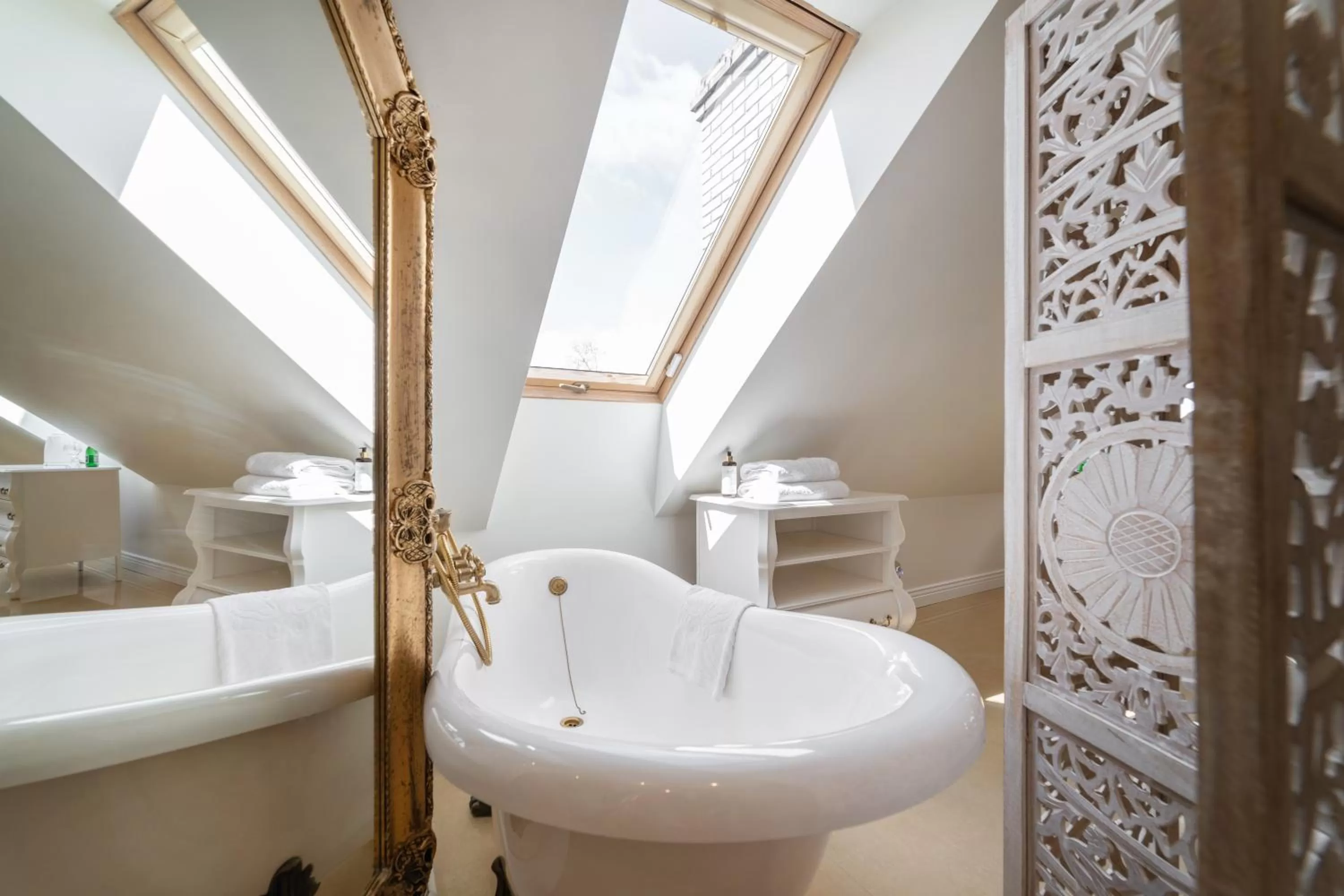 Bath in Pensjonat & Restauracja Admirał