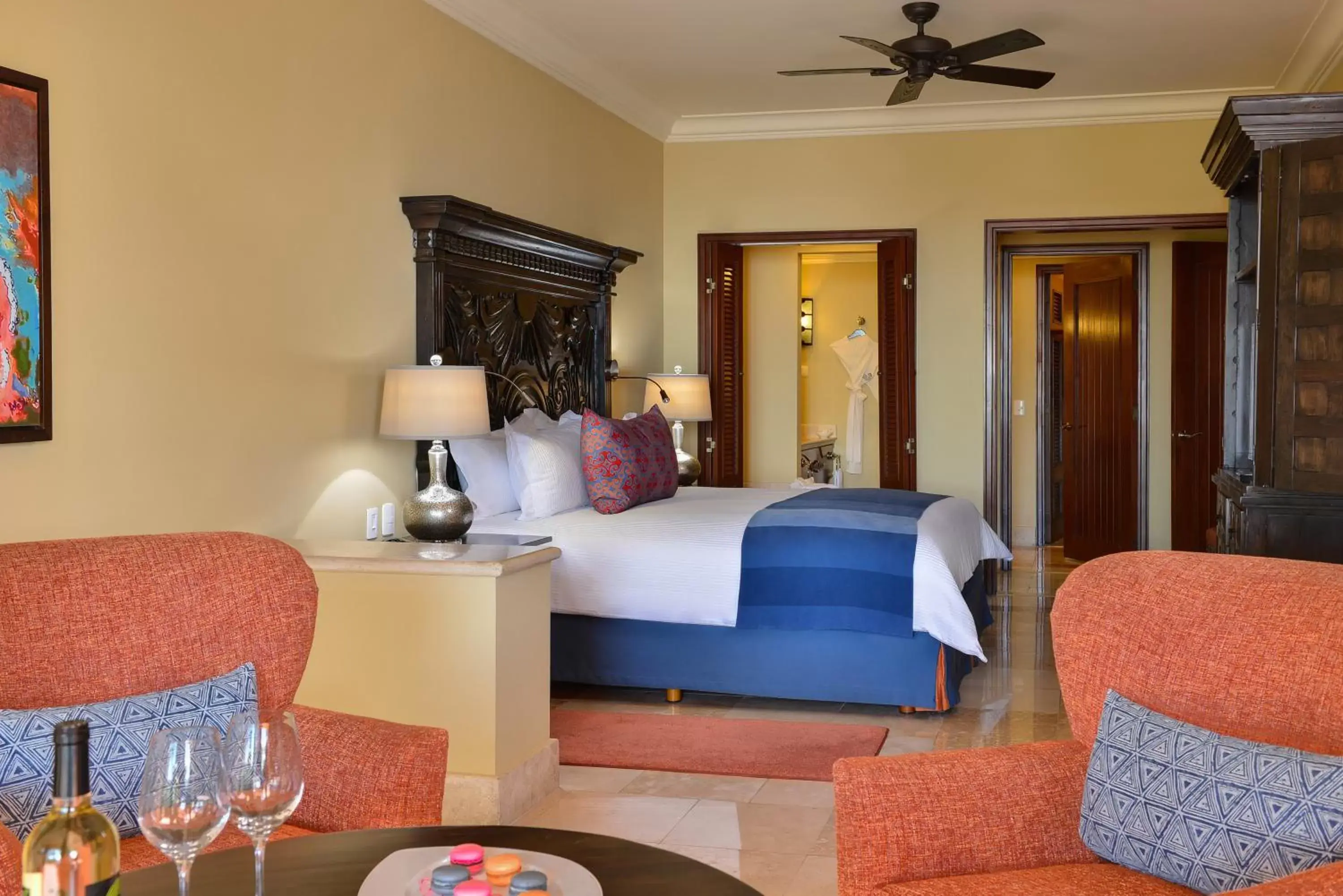 Bed in Pueblo Bonito Sunset Beach Golf & Spa Resort - All Inclusive