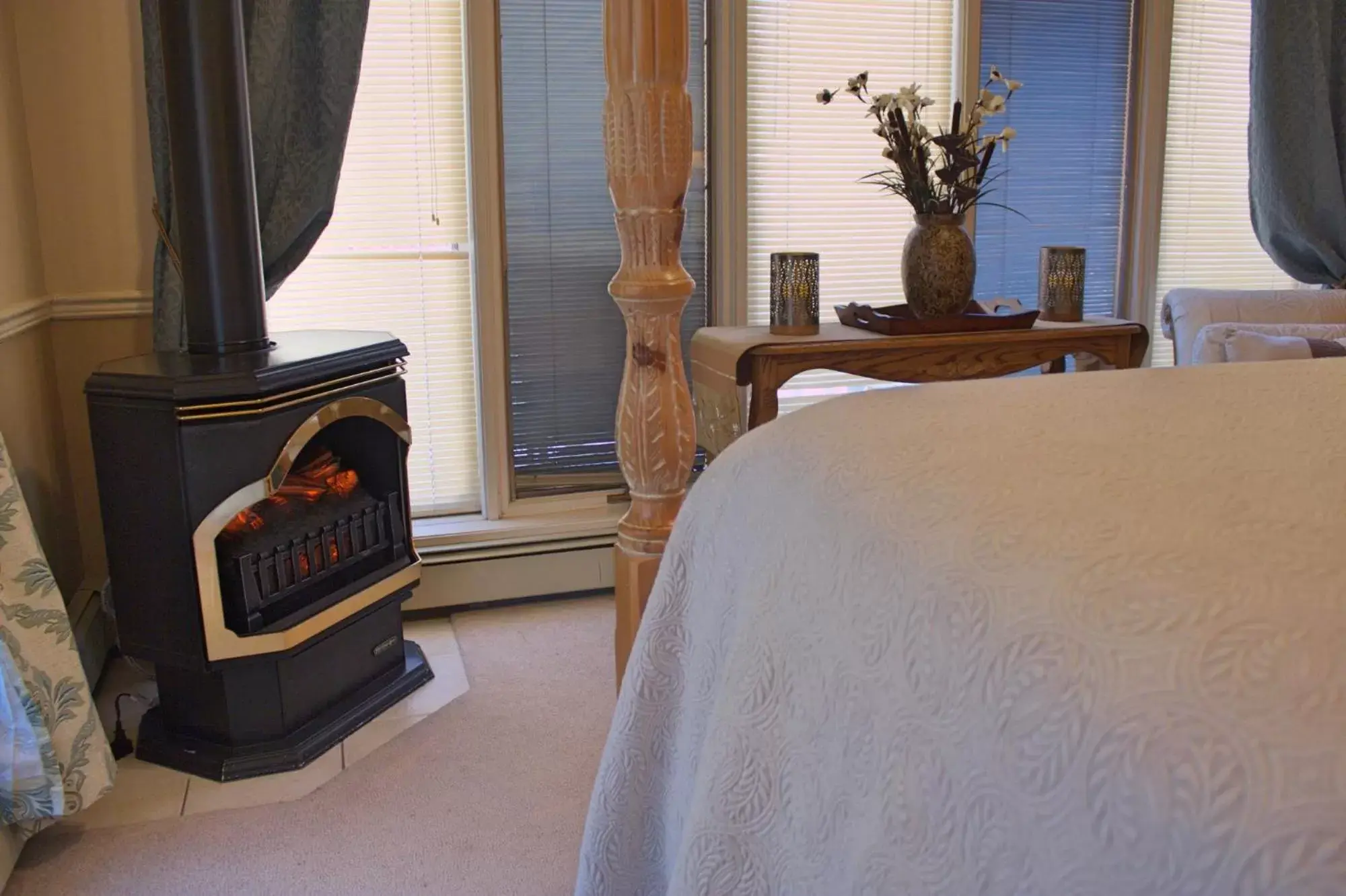 Bed in Black Bear Manor Bed in Black Bear Manor