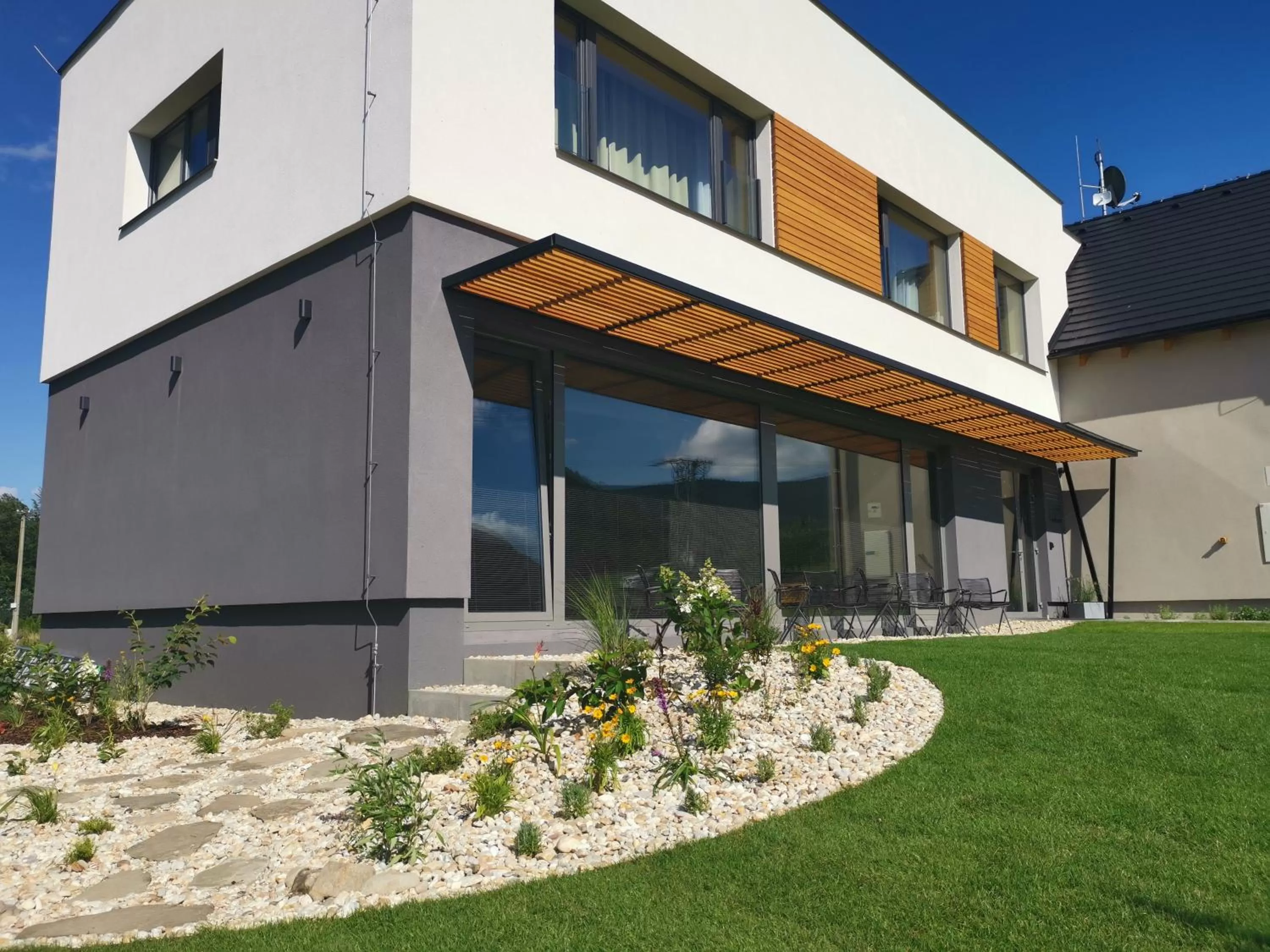 Property Building in Hotel Maralák