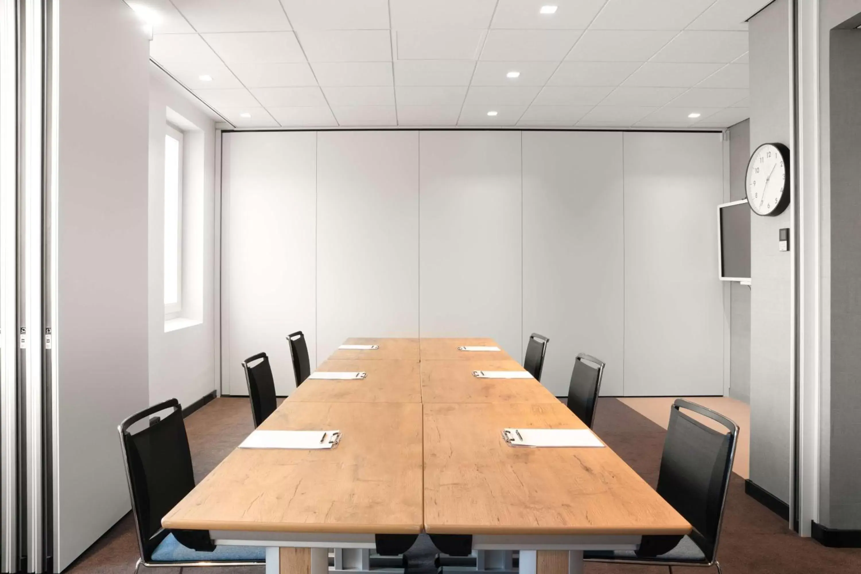 Meeting/conference room in Radisson Hotel & Suites Amsterdam South