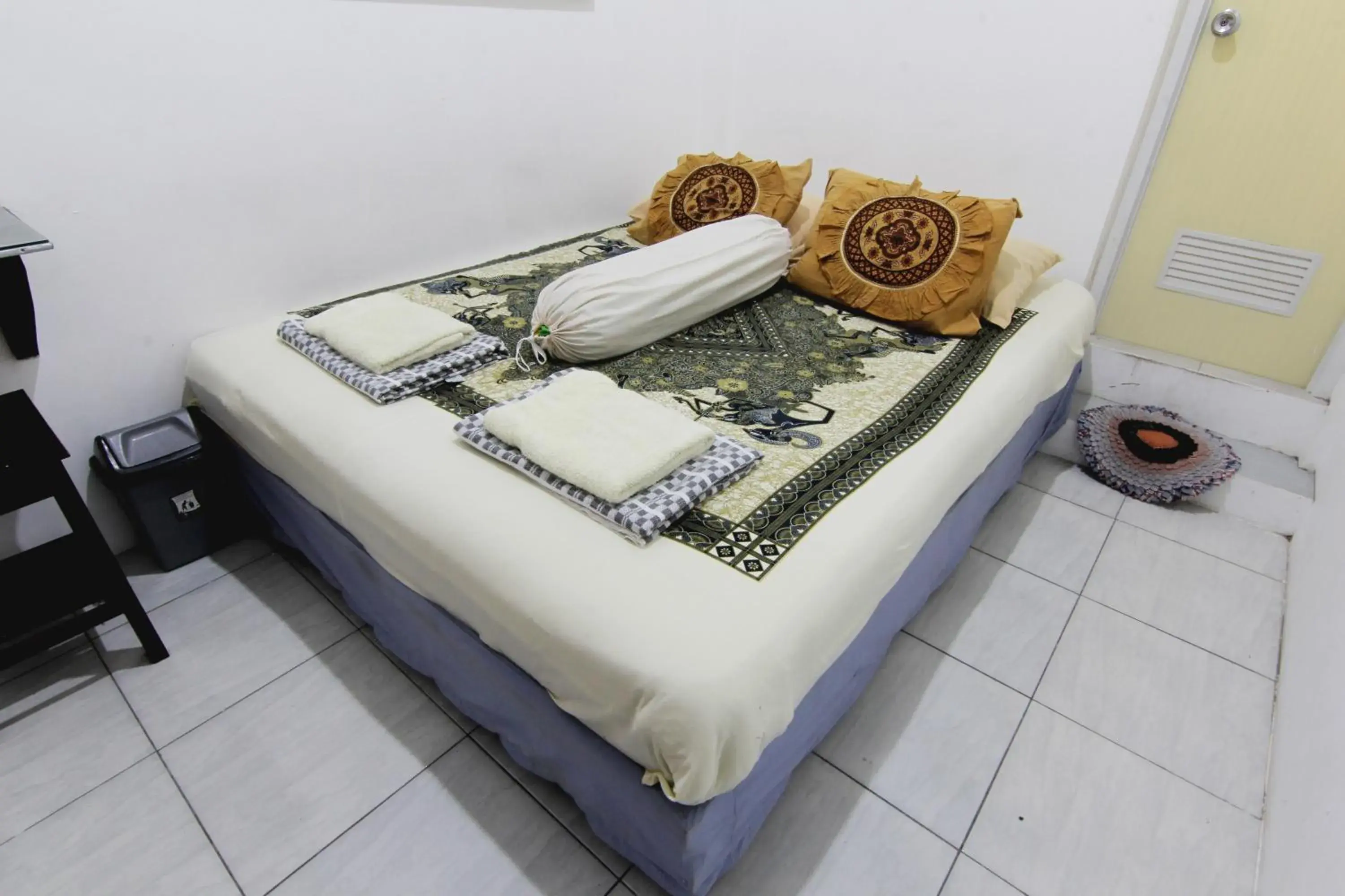 Bed in Tiga Dua Homestay