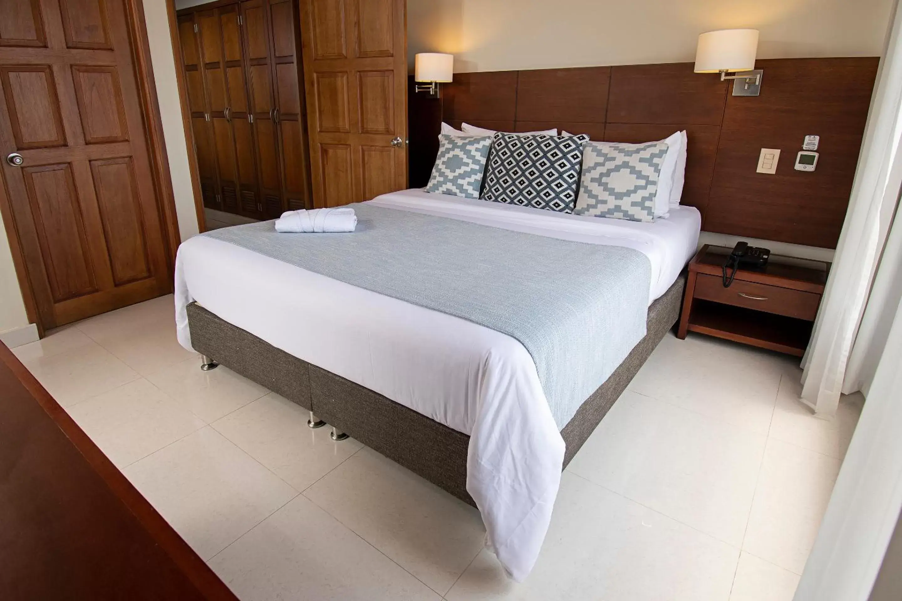 Bedroom, Bed in Hotel Caribe by Faranda Grand, a member of Radisson Individuals