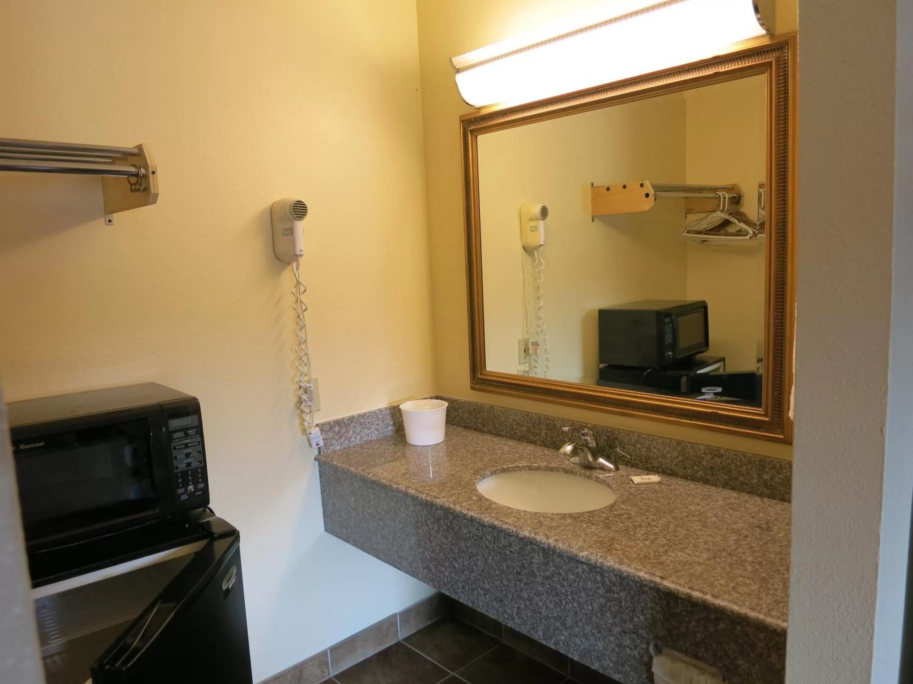 Bathroom in The inn at Mexia