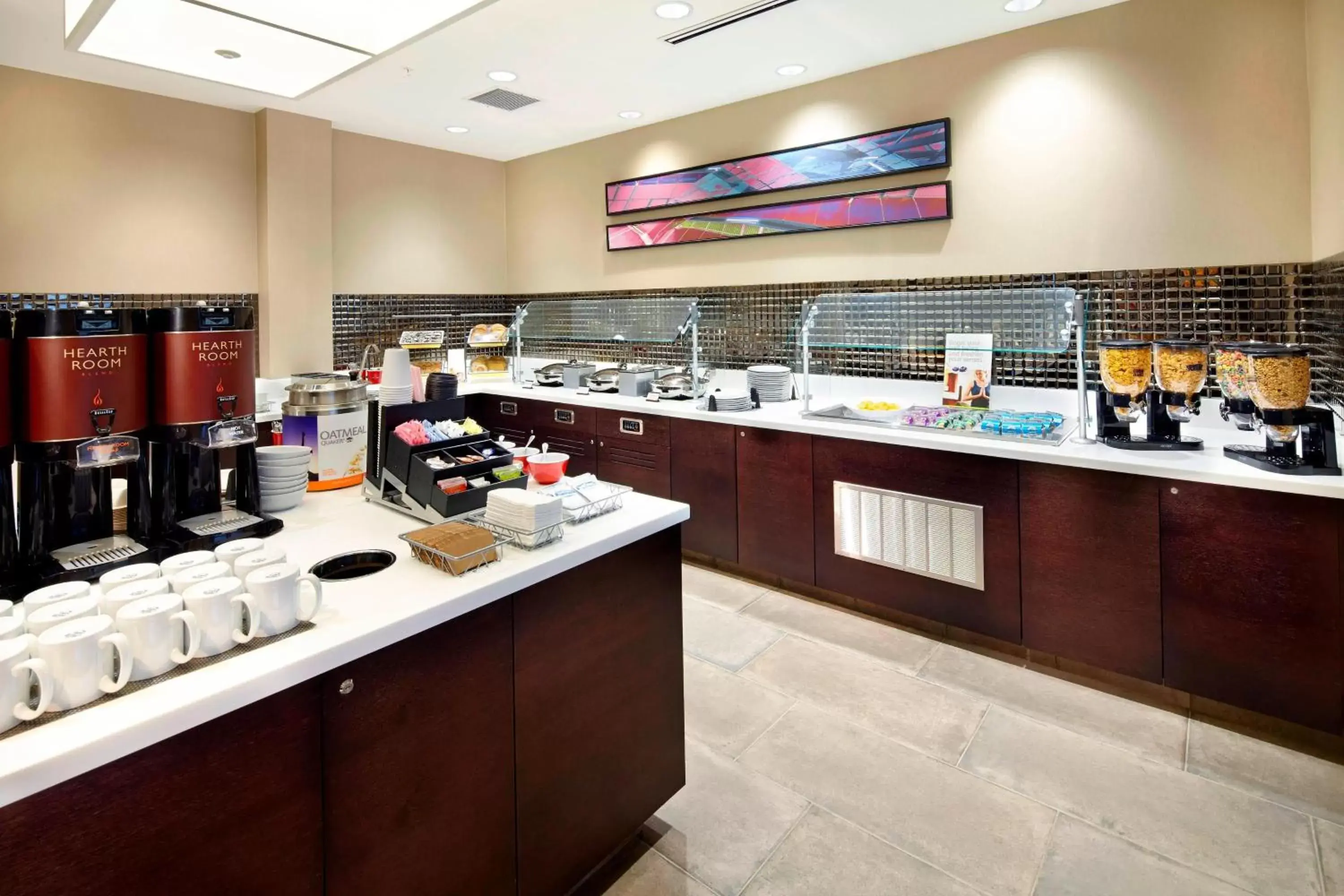 Breakfast, Restaurant/Places to Eat in Residence Inn by Marriott Durham Duke University Medical Center Area