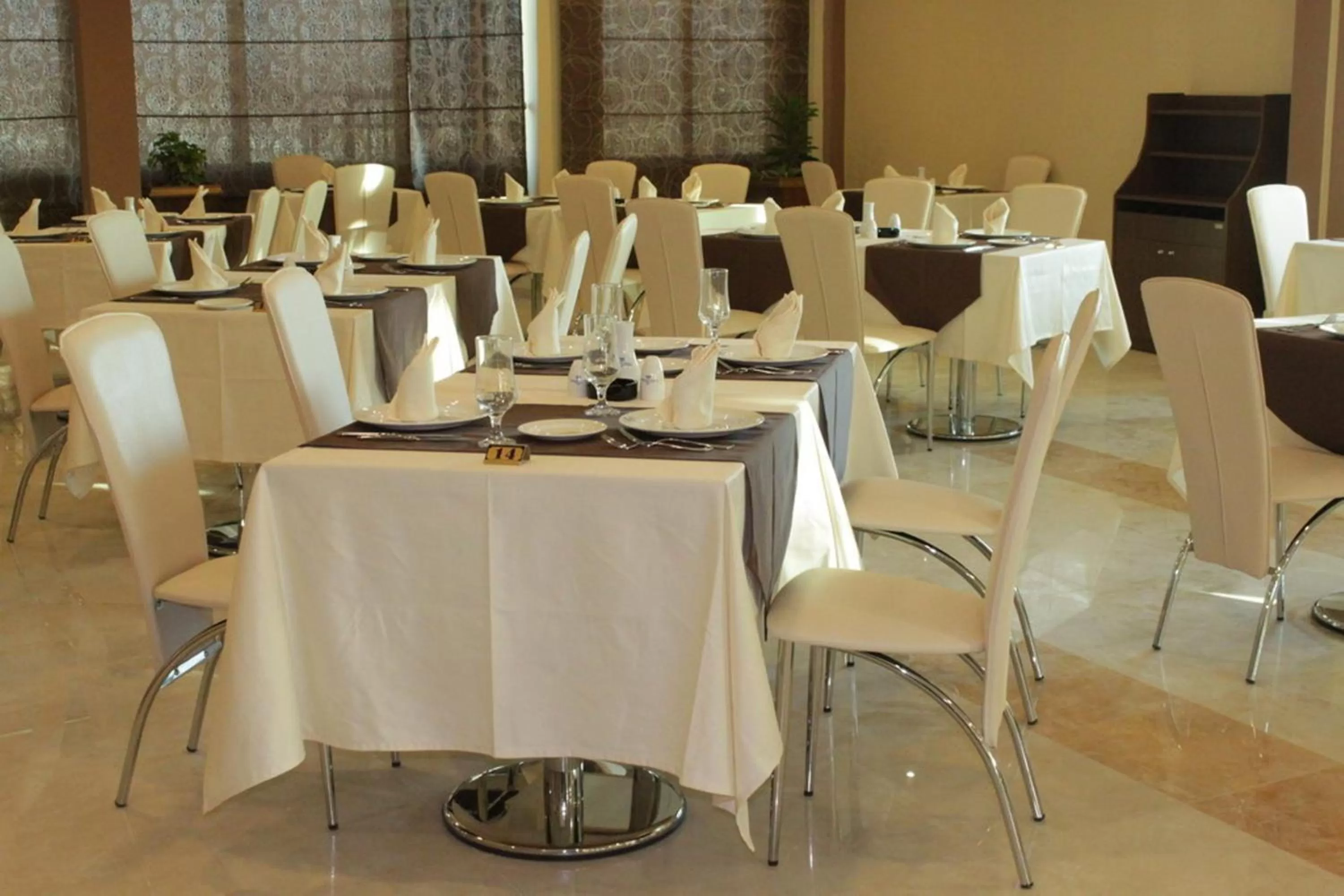 Restaurant/places to eat in Hotel Mauricenter Nouakchott