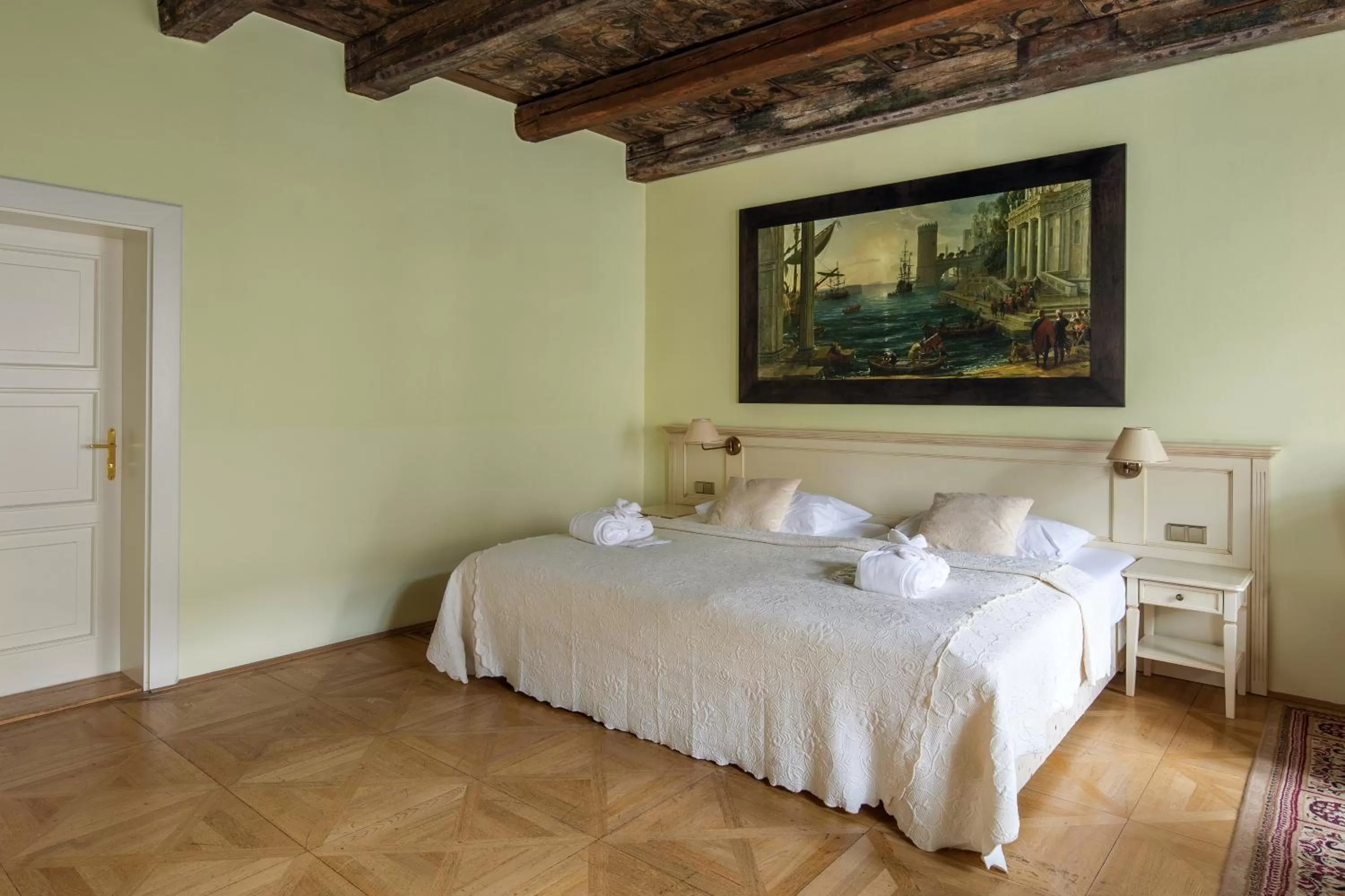 Decorative detail, Bed in Tyn Yard Residence