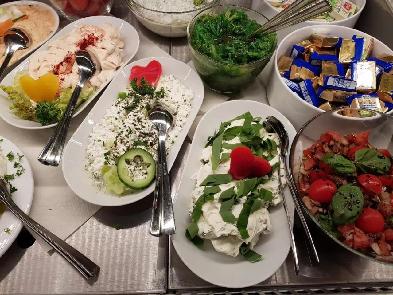 Buffet breakfast in Vital Hotel an der Therme GmbH