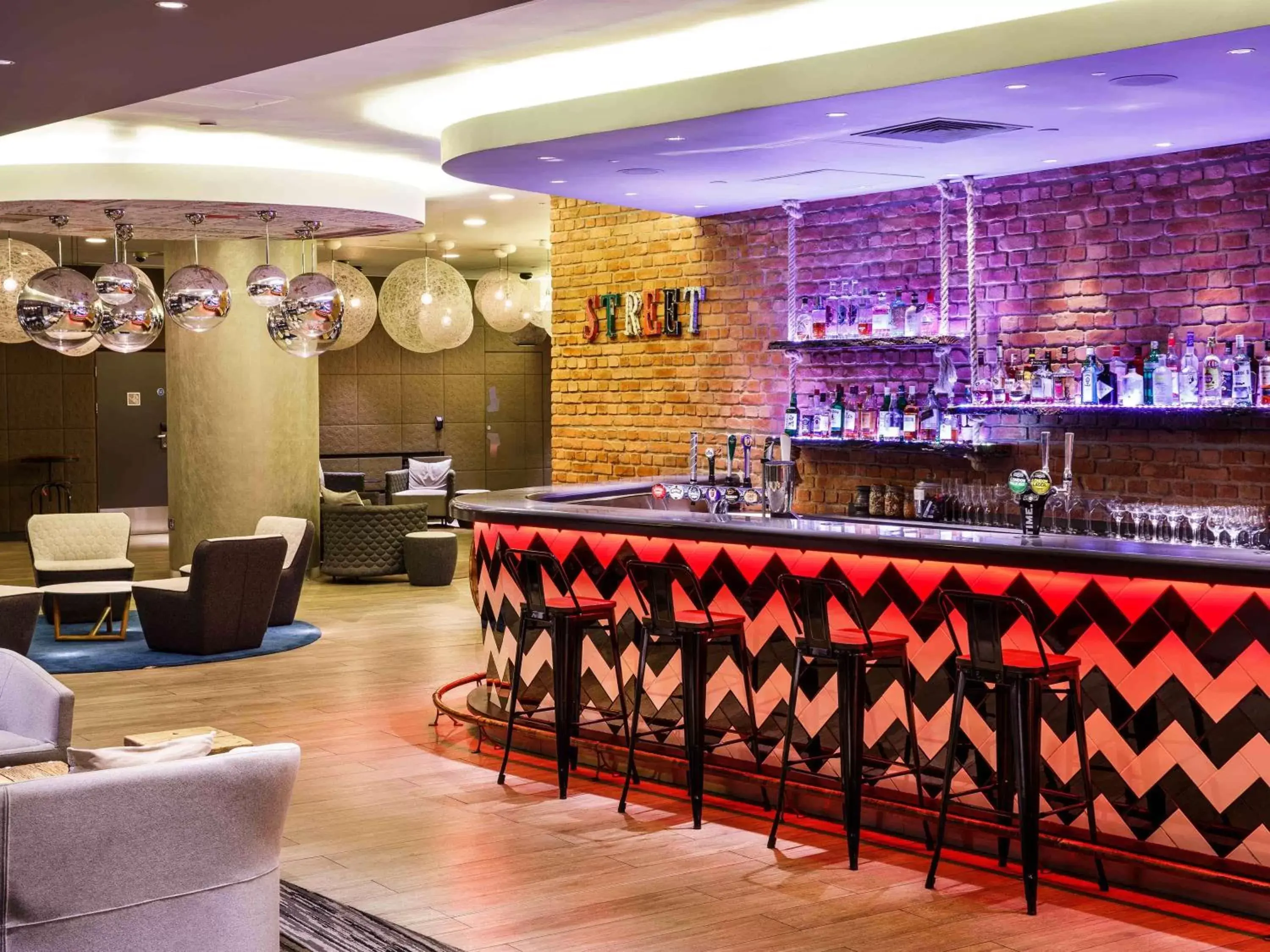 Lounge or bar, Lounge/Bar in ibis London City - Shoreditch