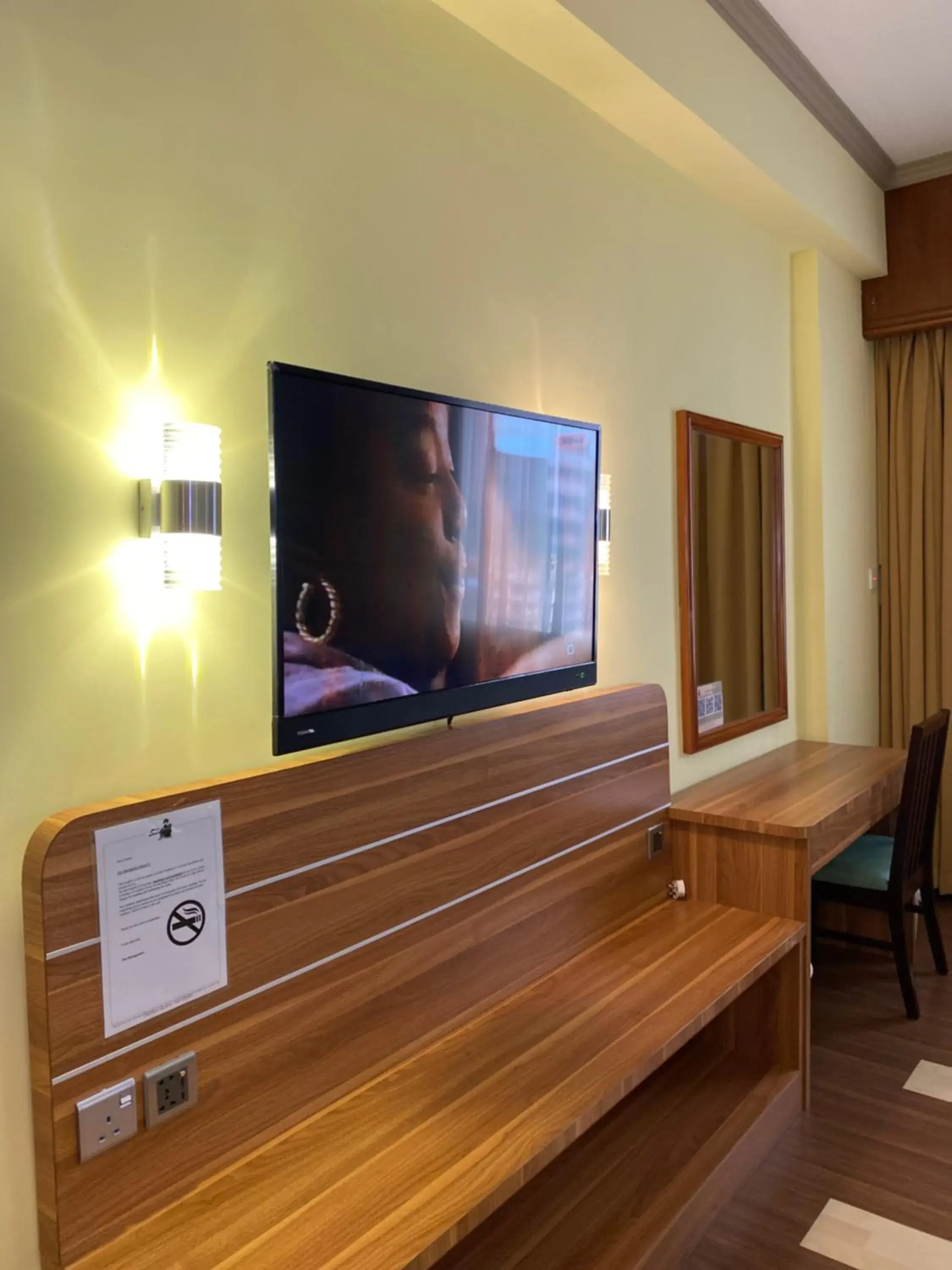 TV/Entertainment Center in Hotel Sandakan