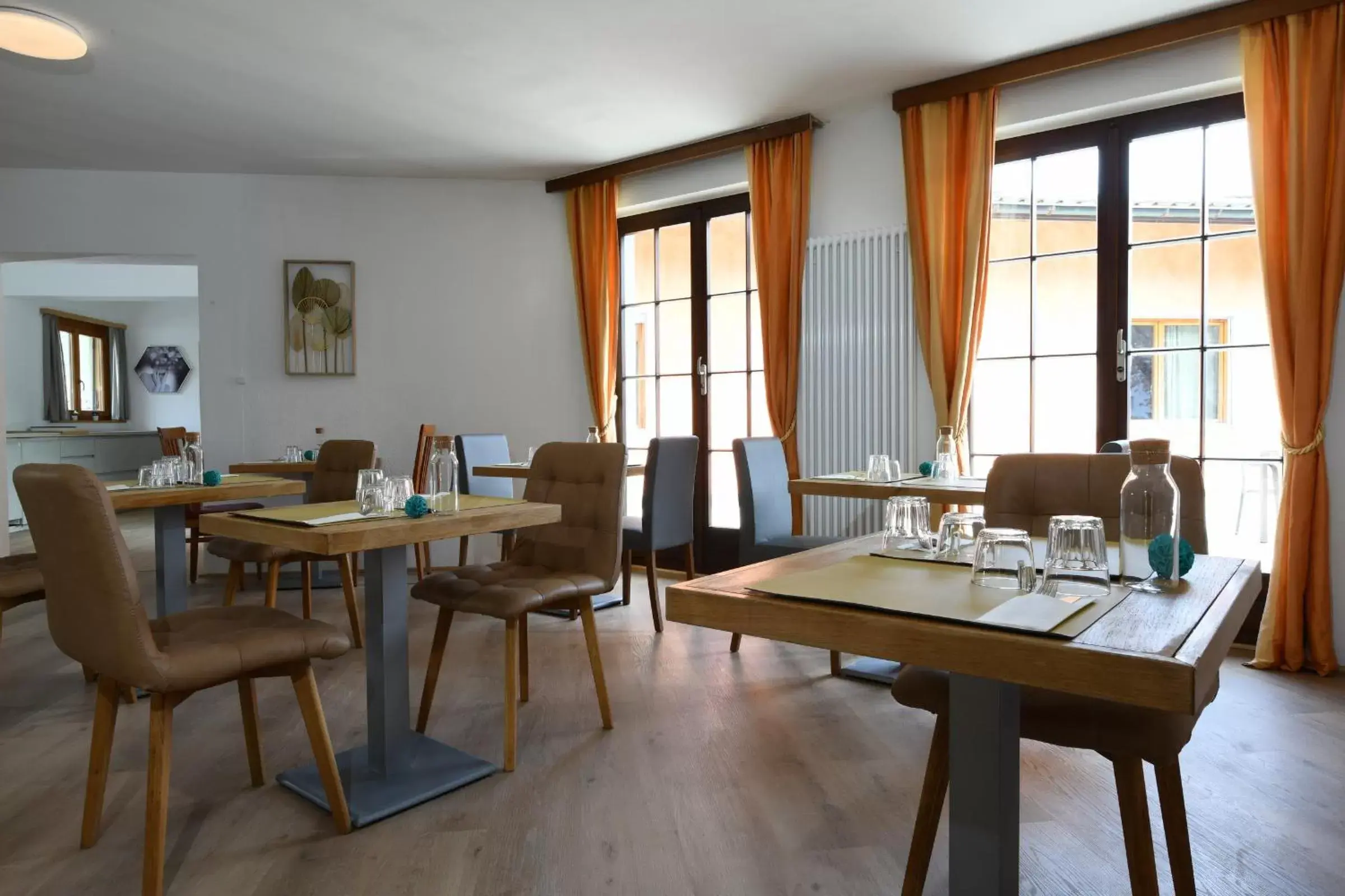 Breakfast, Restaurant/Places to Eat in 7rooms Losone