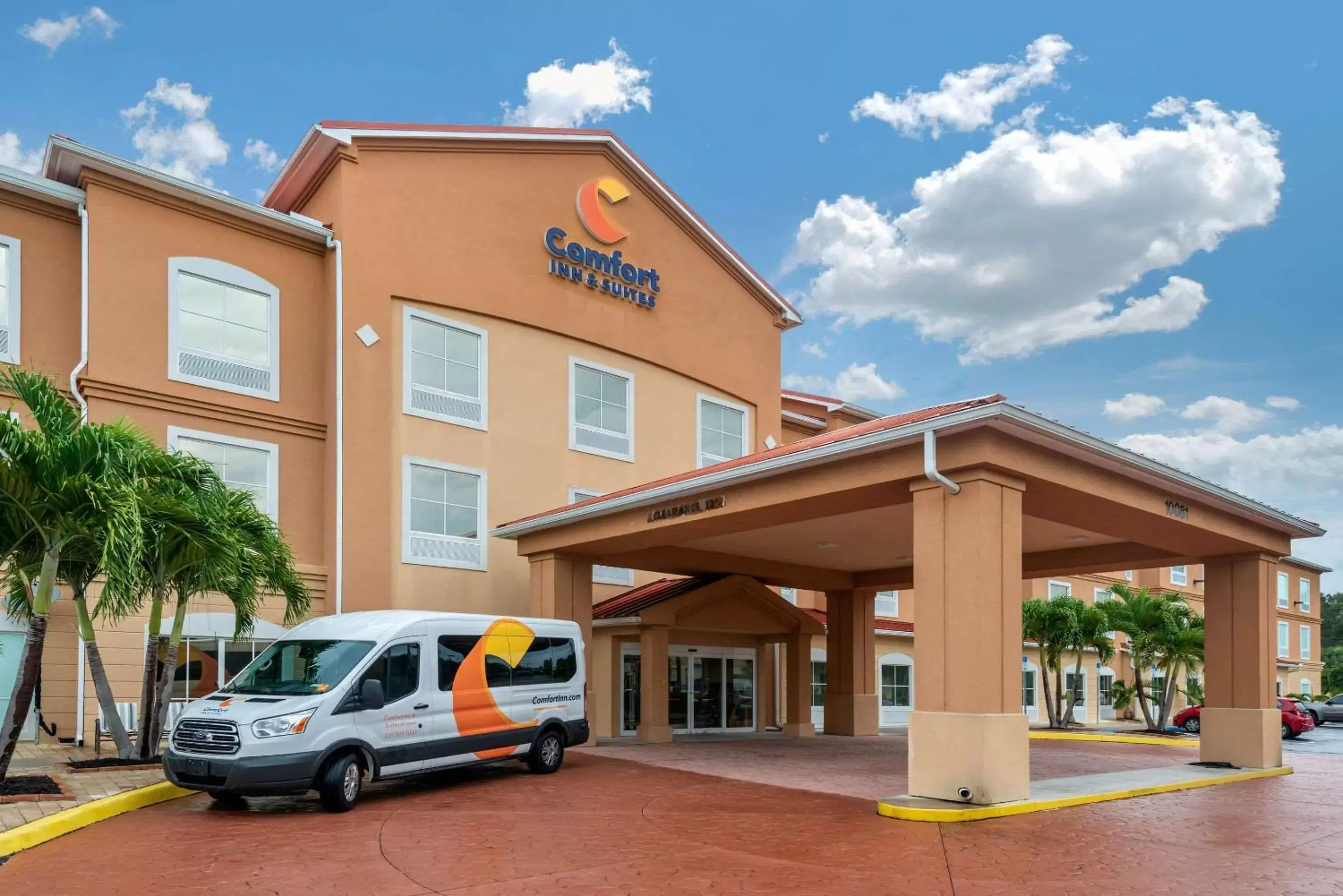 Property building in Comfort Inn & Suites Fort Myers Airport