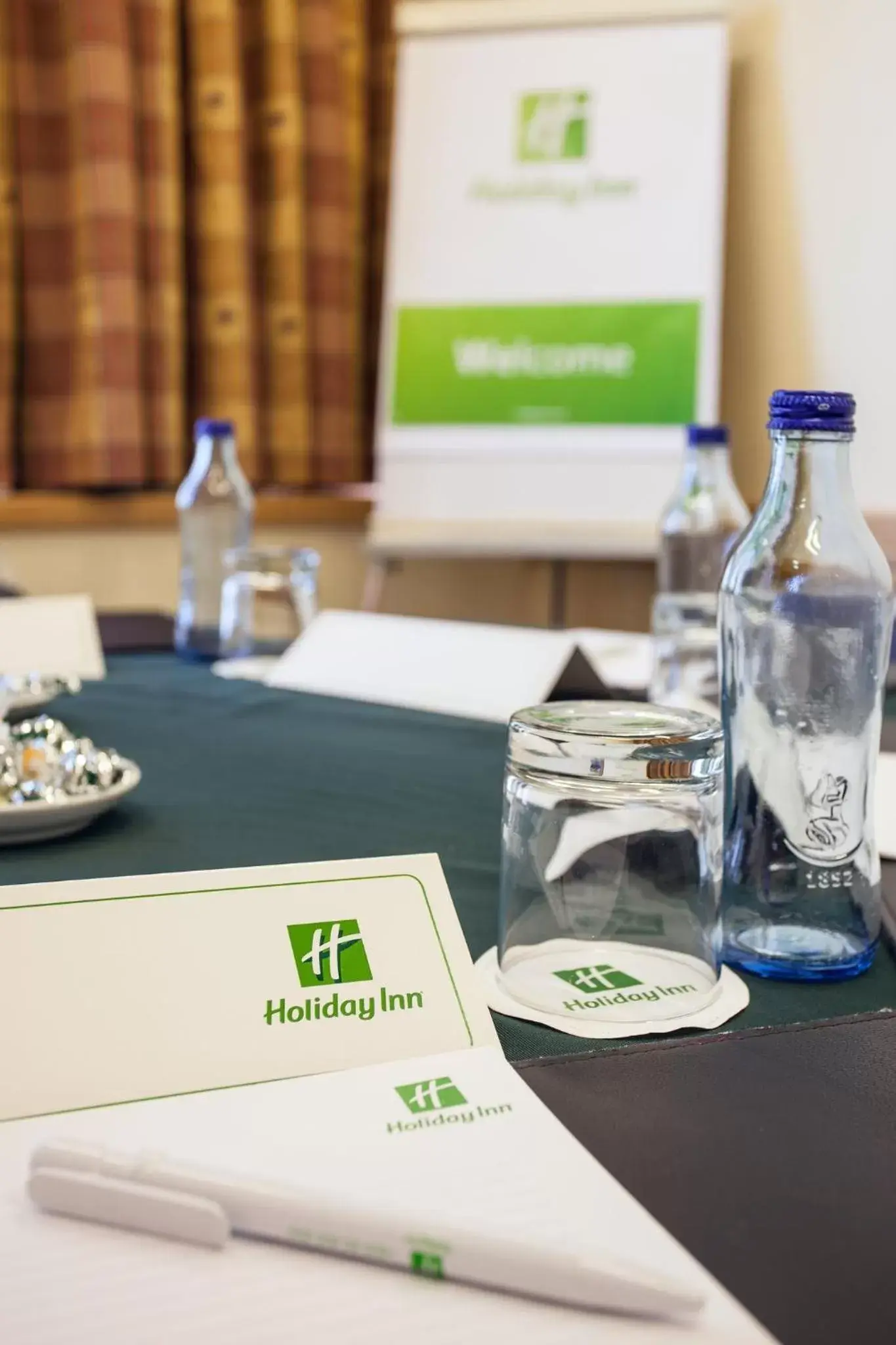 Meeting/conference room, Drinks in Holiday Inn Lisbon-Continental, an IHG Hotel