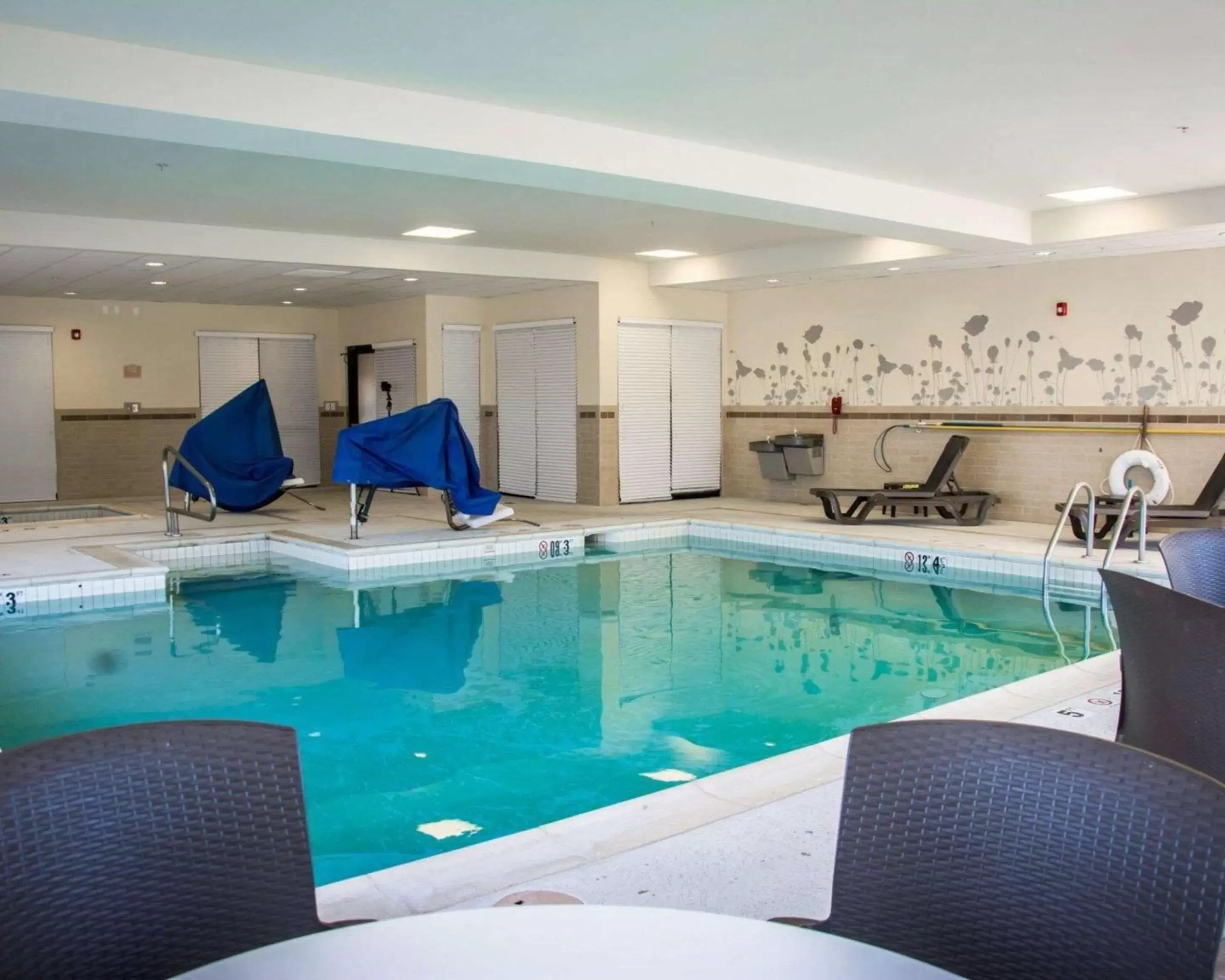 On site, Swimming Pool in Sleep Inn and Suites near Mall & Medical Center