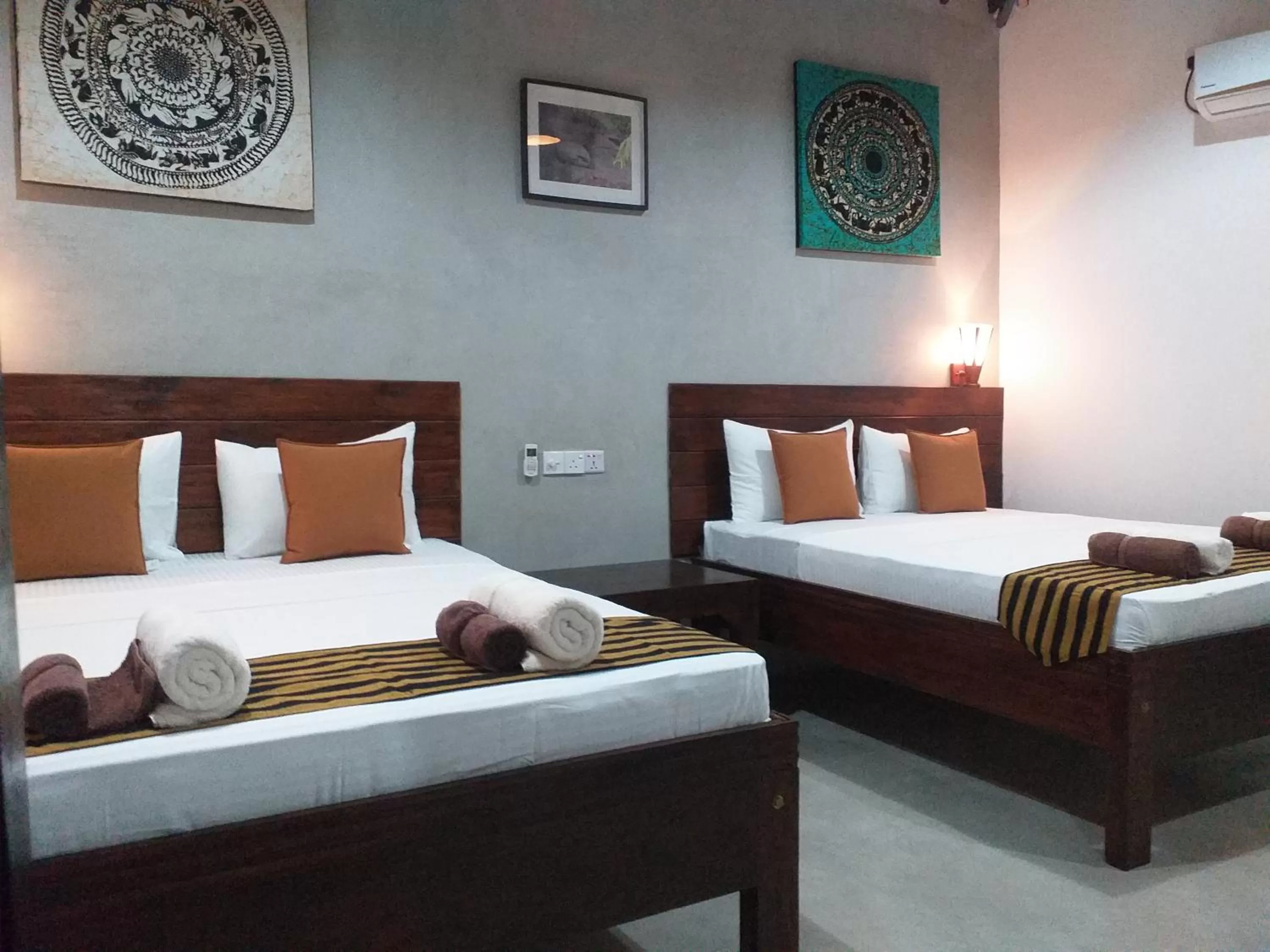 Bed in Green Wood Villa Negombo