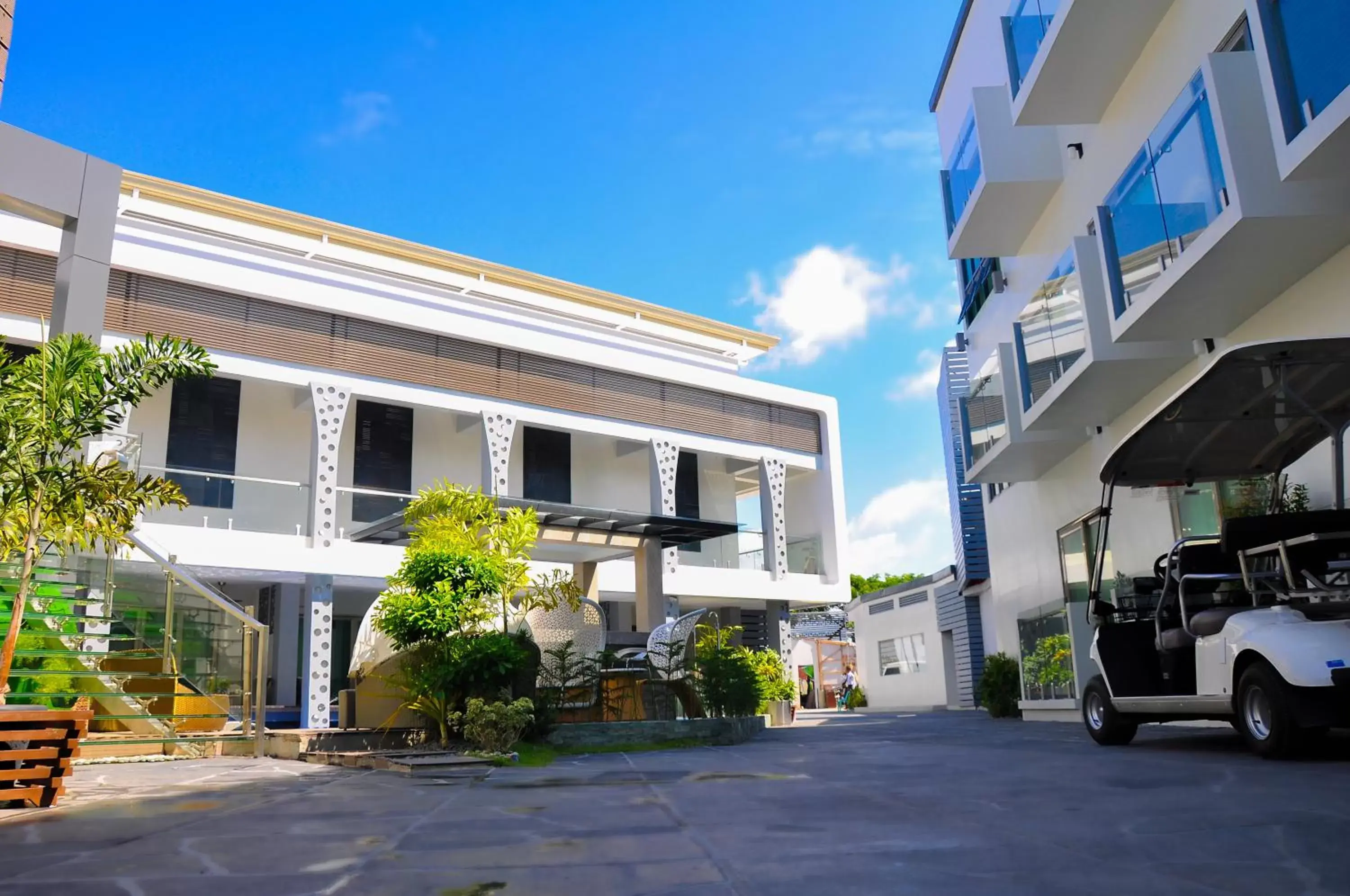 Garden view, Property Building in Eloisa Royal Suites