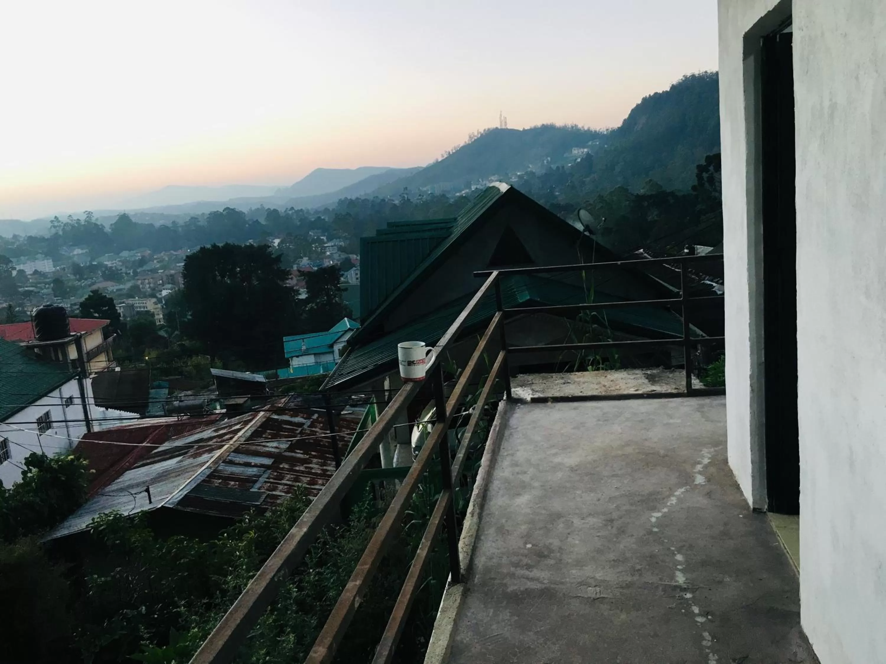 Balcony/Terrace in Golden King Guest