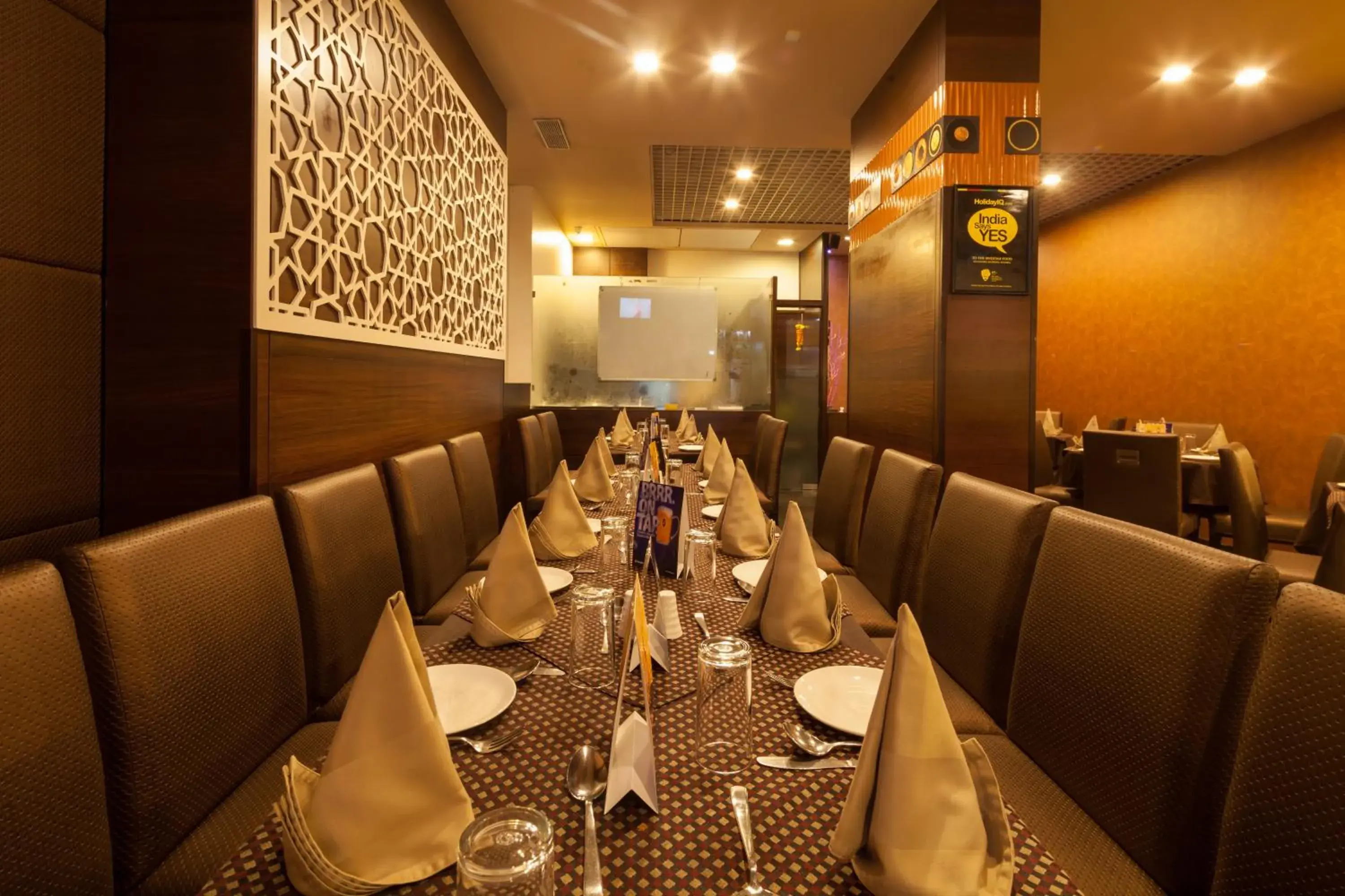 Restaurant/Places to Eat in Ginger Mumbai Andheri (MIDC)