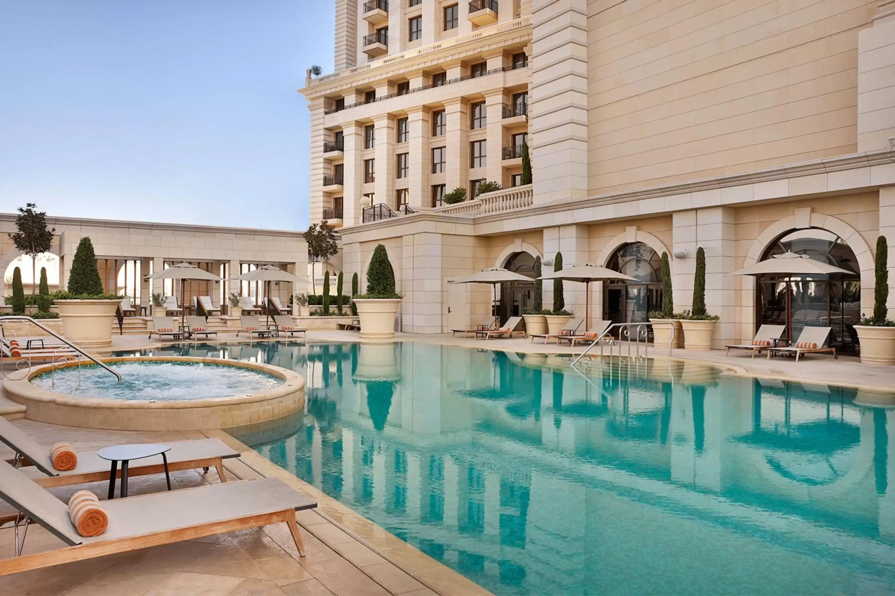 Swimming Pool in The Ritz-Carlton, Amman