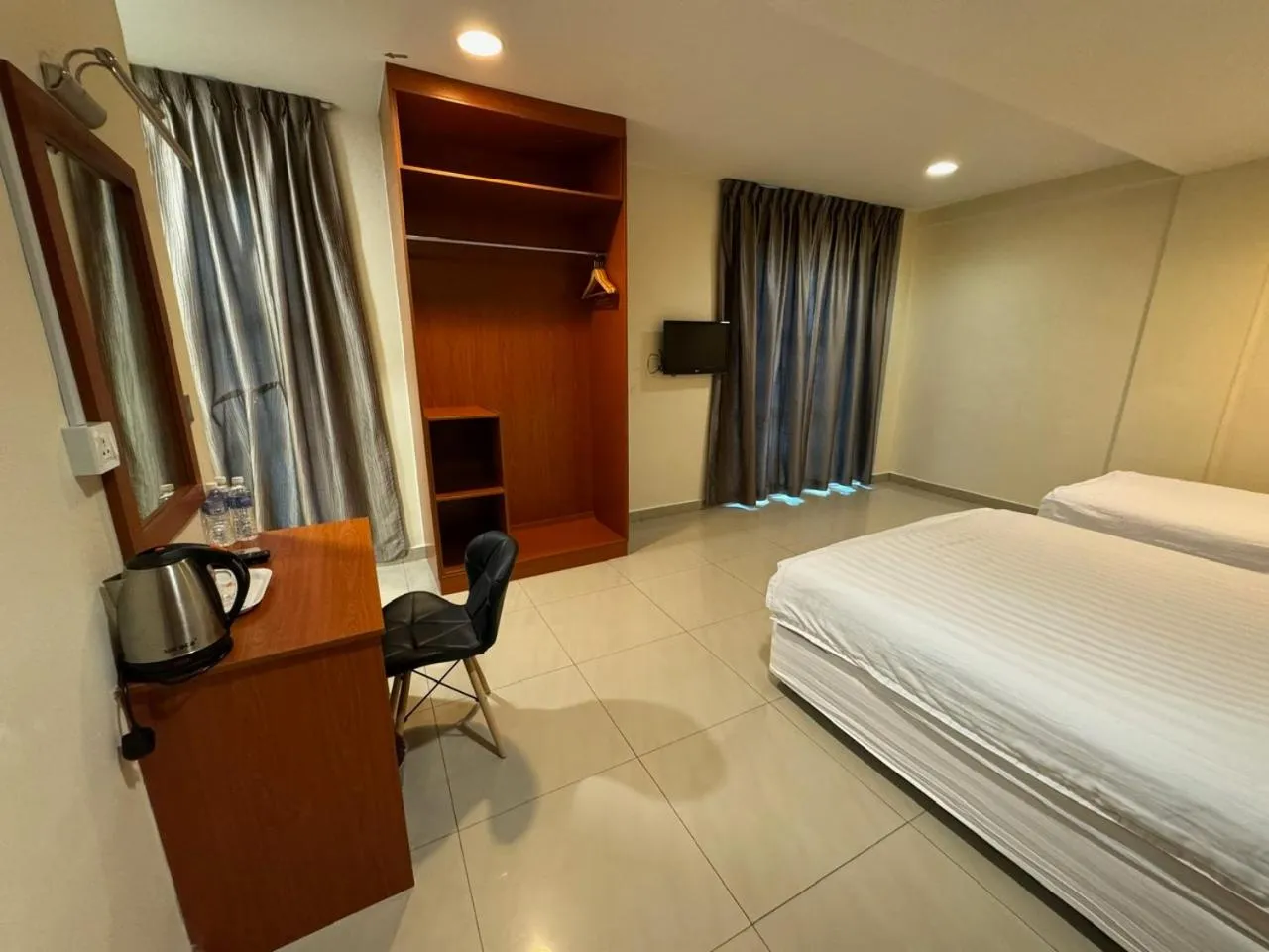 Bed in Aeton Hotel Nilai