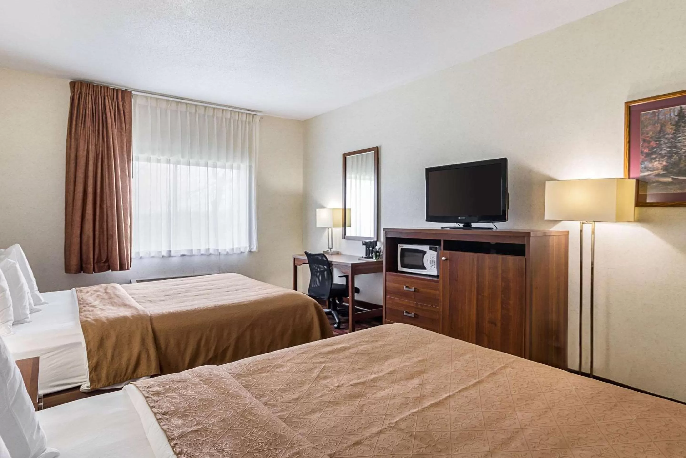 Photo of the whole room in Econo Lodge Luverne I-90