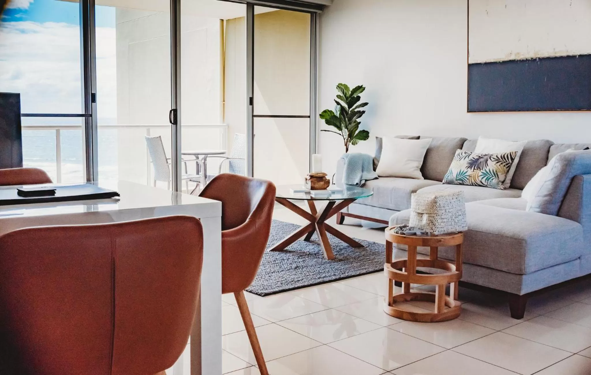 Living room in Grandview Apartments