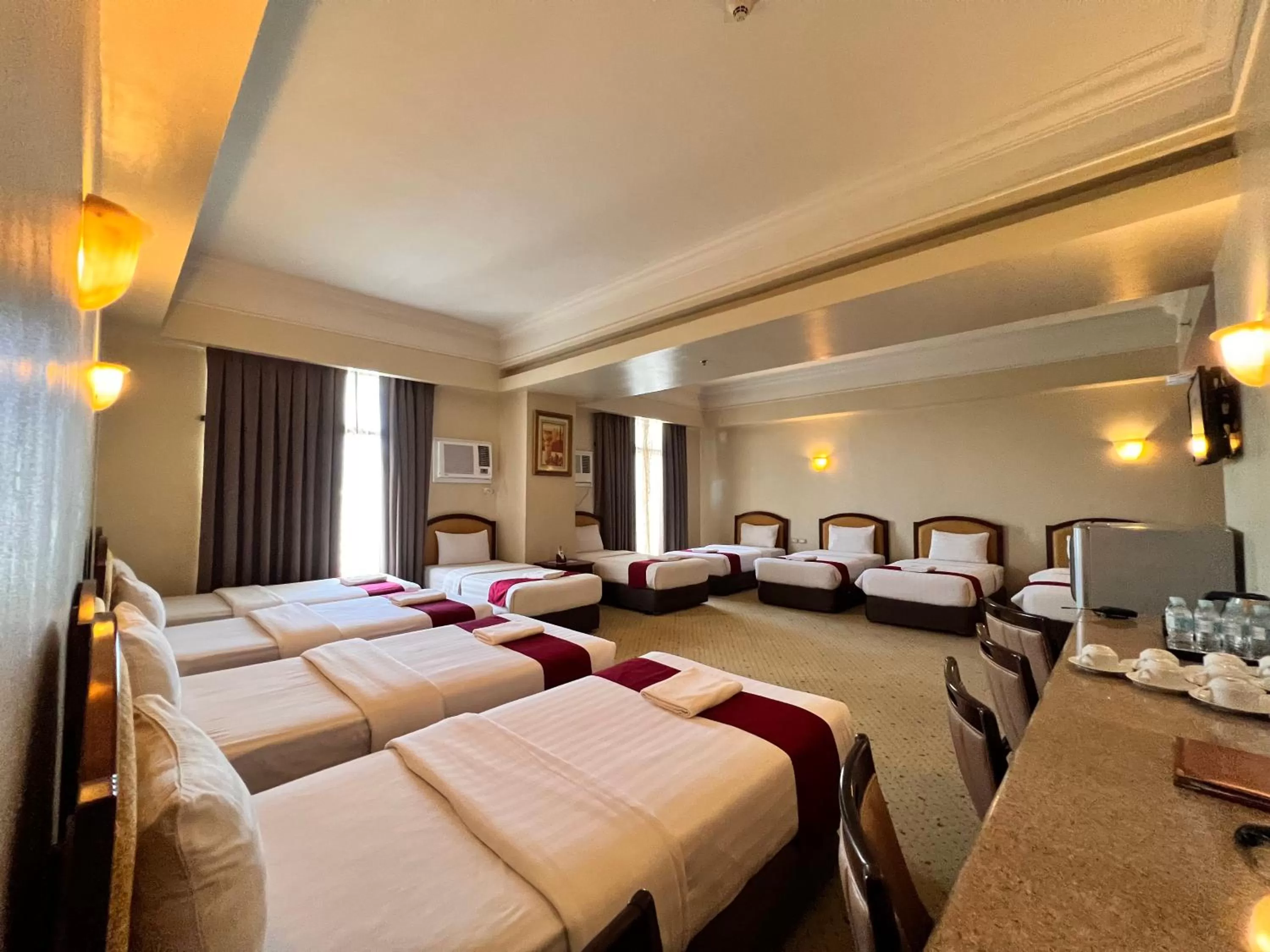 Bedroom, Bed in Sarrosa International Hotel and Residential Suites